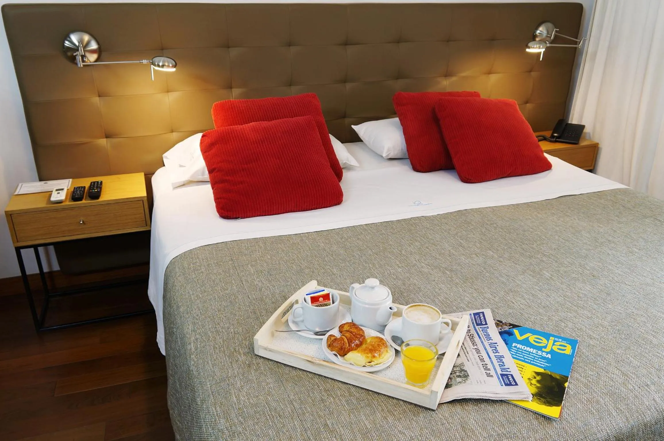 Bedroom, Bed in IQ Callao By Recoleta Apartments