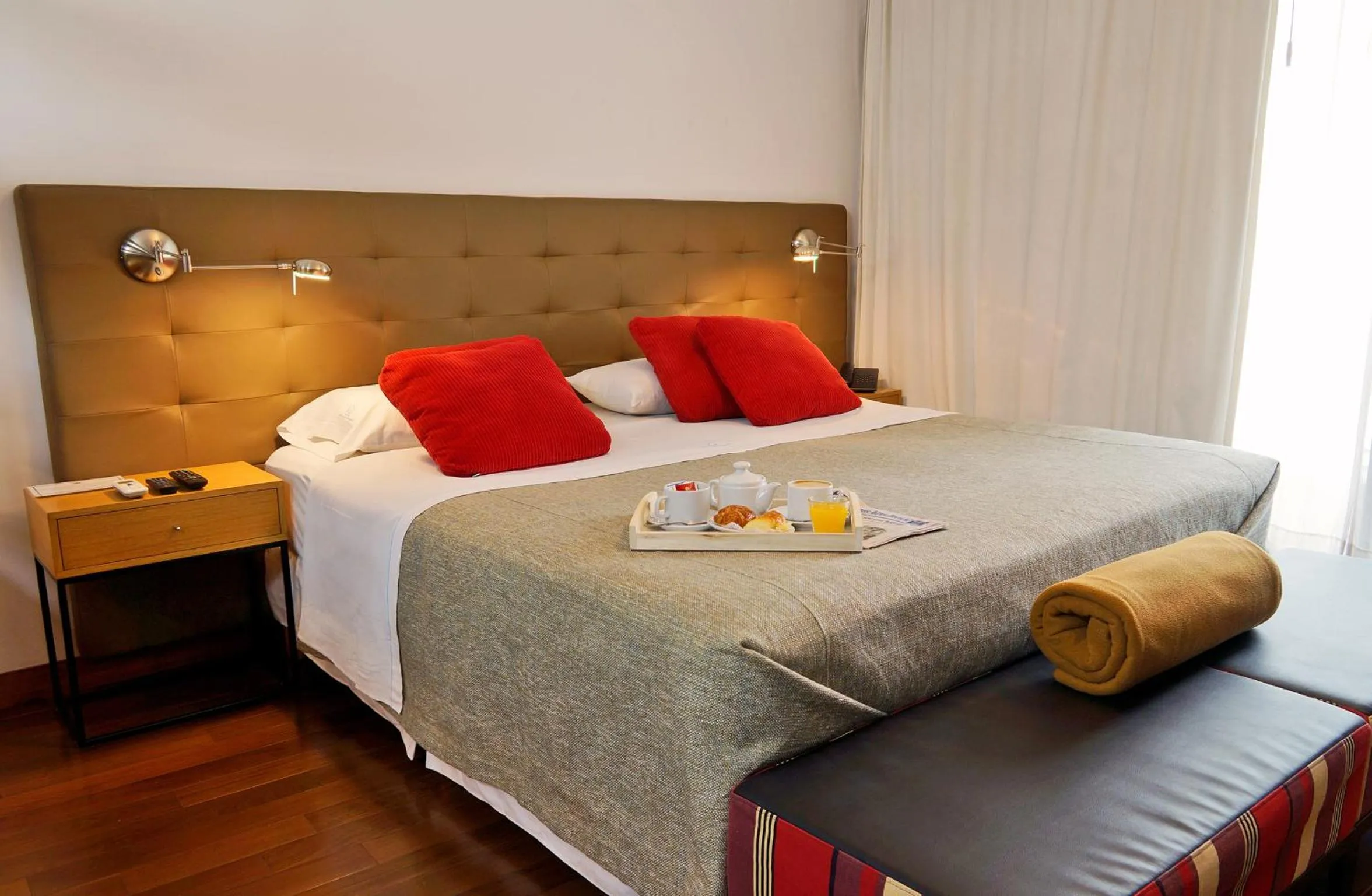 Bed in IQ Callao By Recoleta Apartments