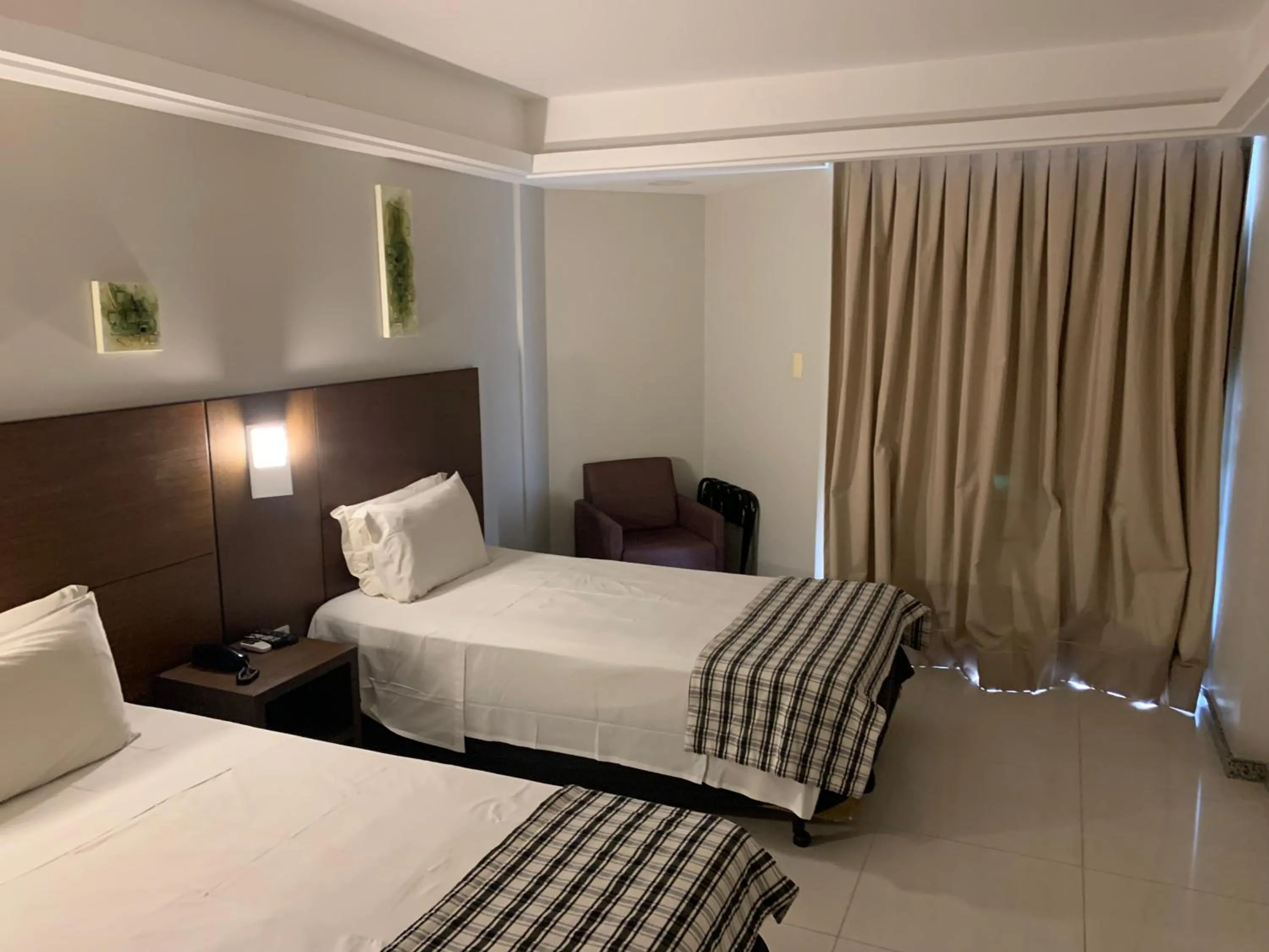 Bedroom, Bed in Aquarios Praia Hotel