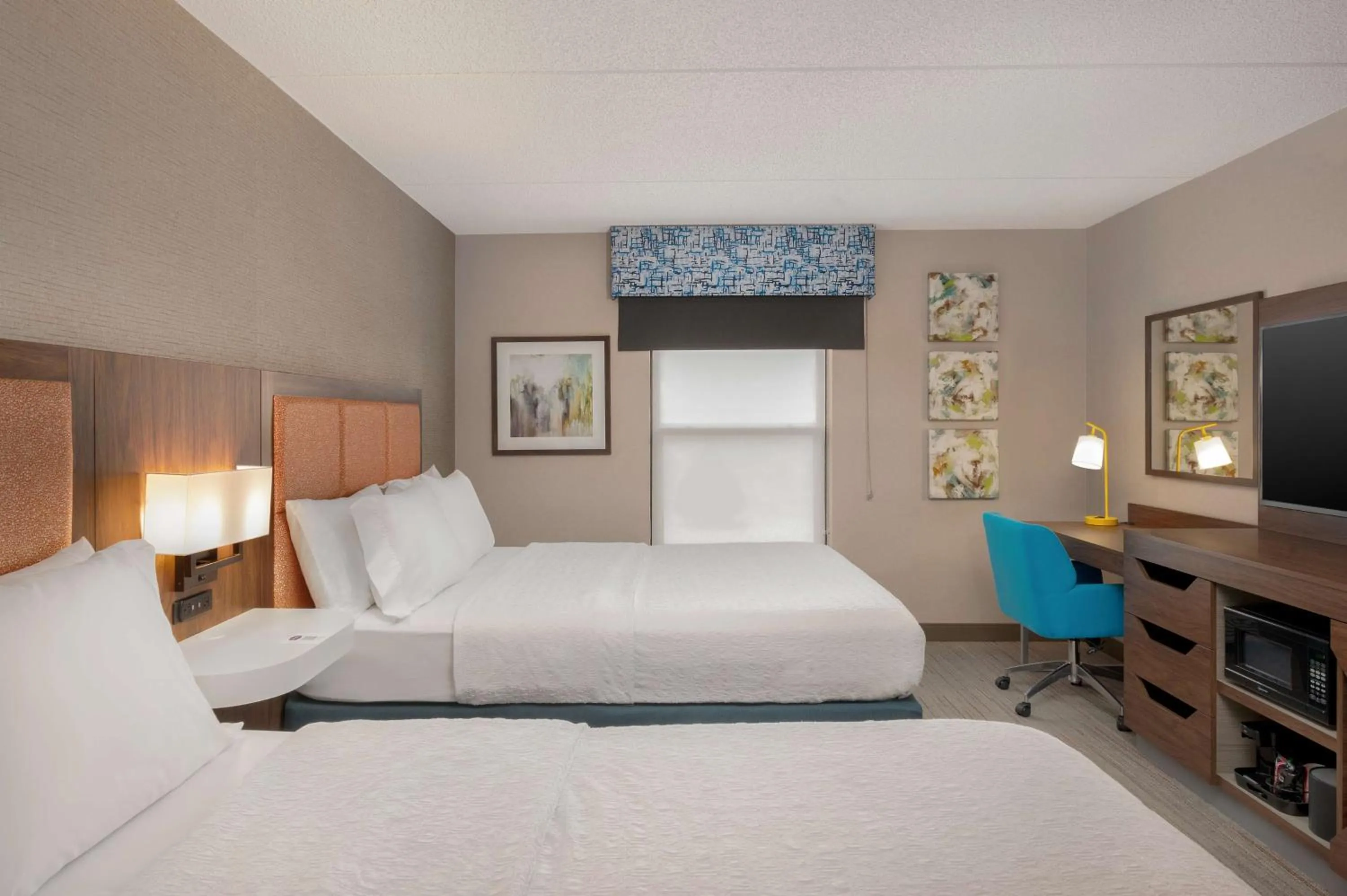 Bed in Hampton Inn Bloomsburg