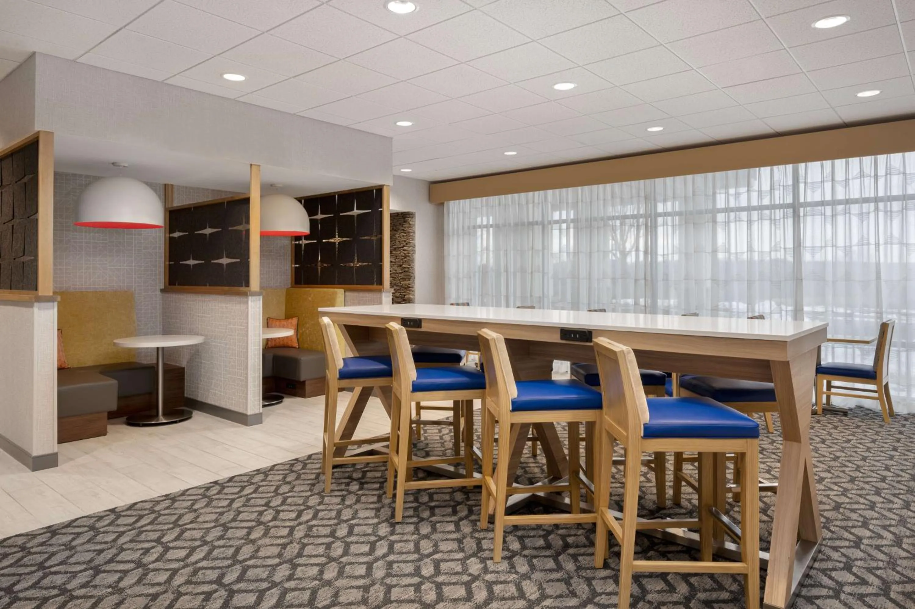 Breakfast in Hampton Inn Bloomsburg