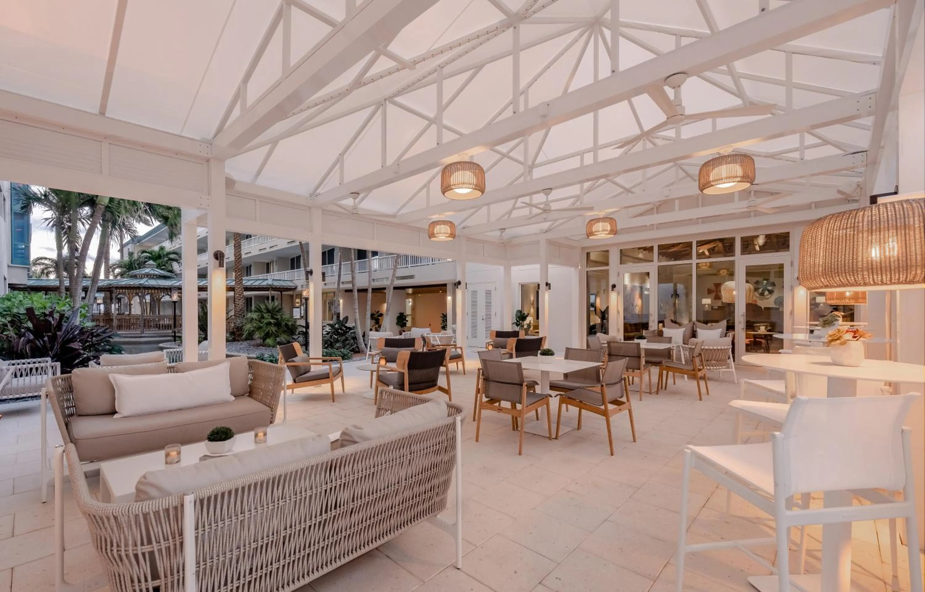 Property building in Lido Beach Resort - Sarasota