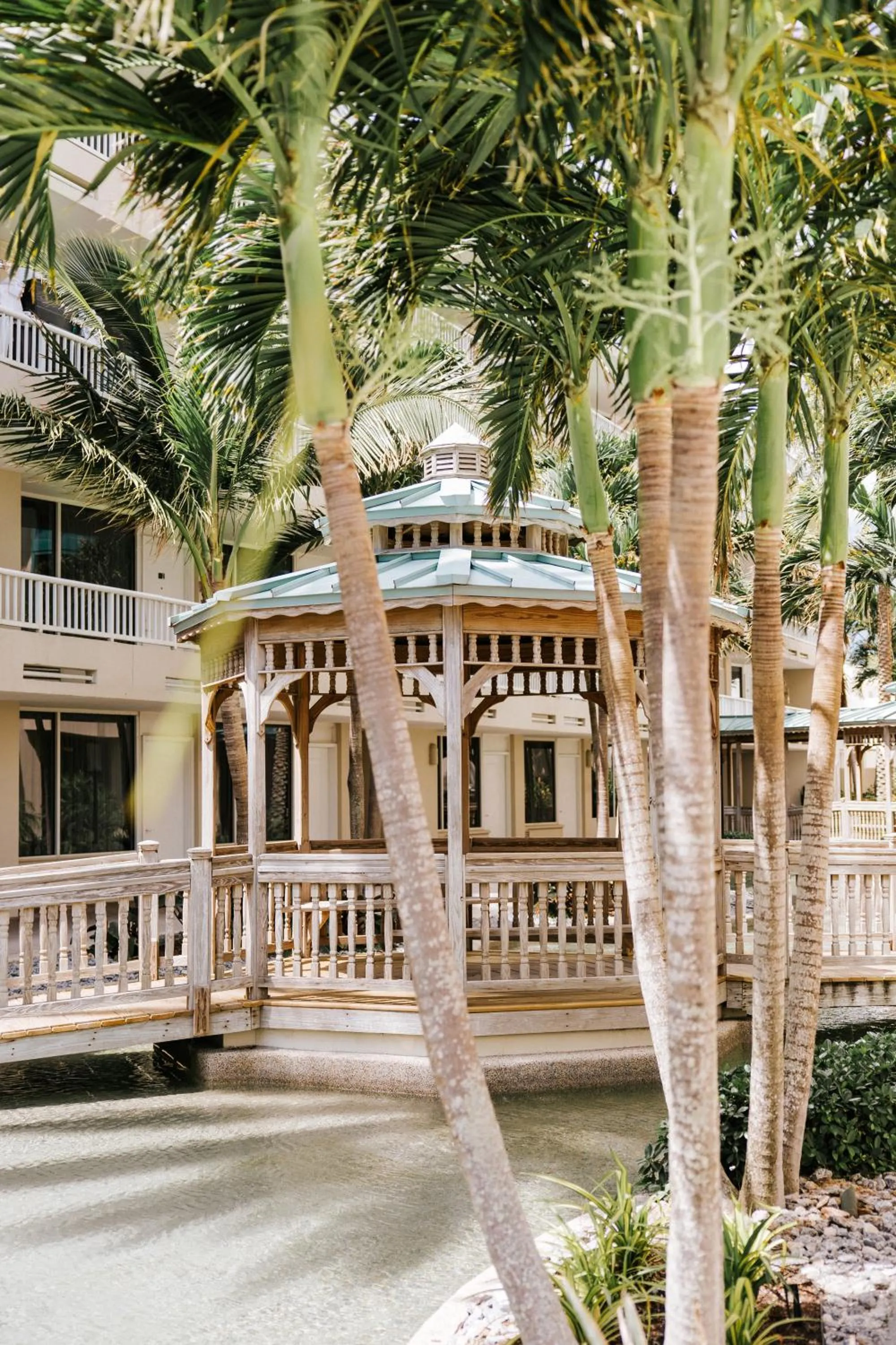 Property building in Lido Beach Resort - Sarasota