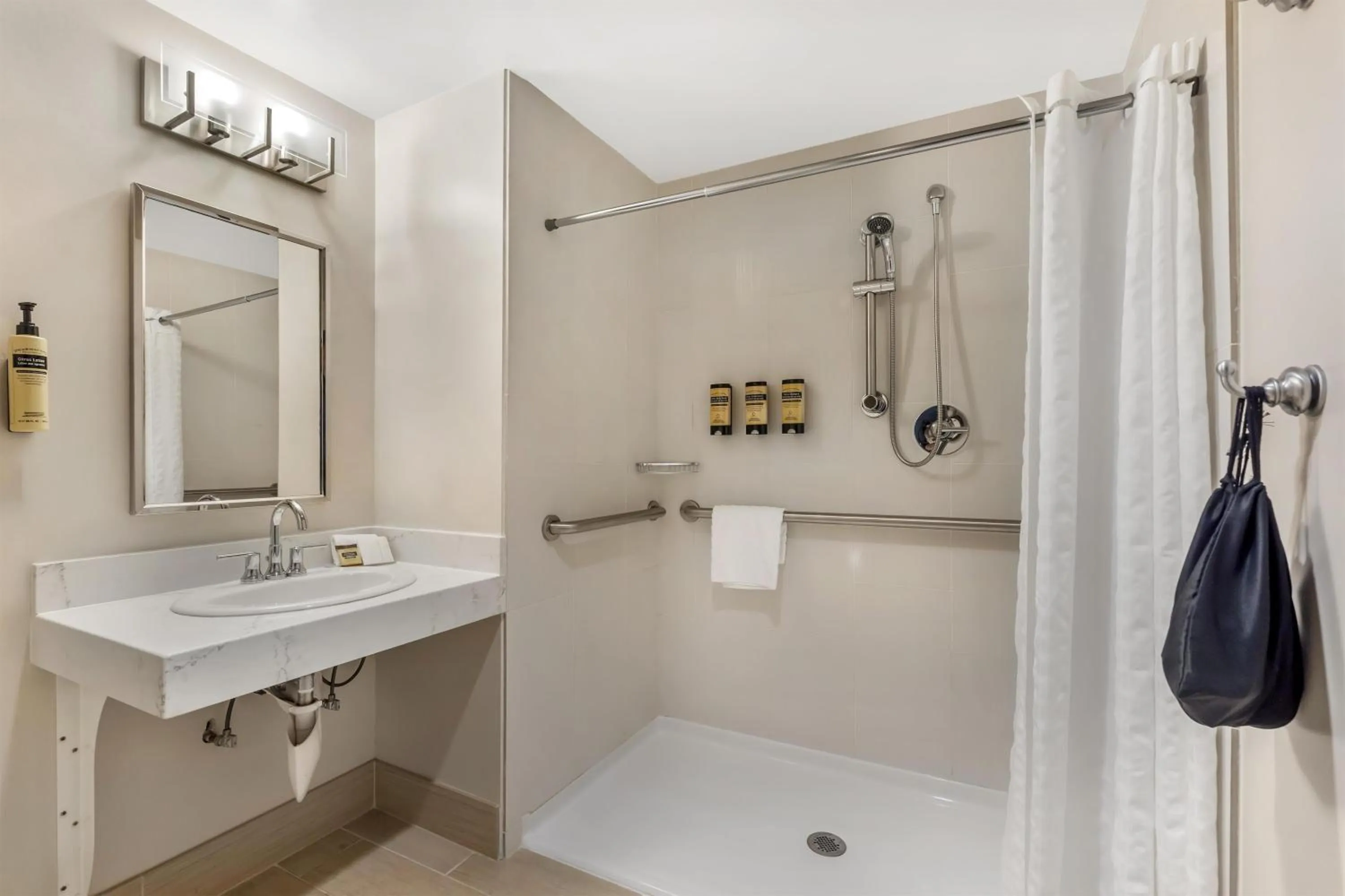 Bathroom in Best Western Plus Bellingham