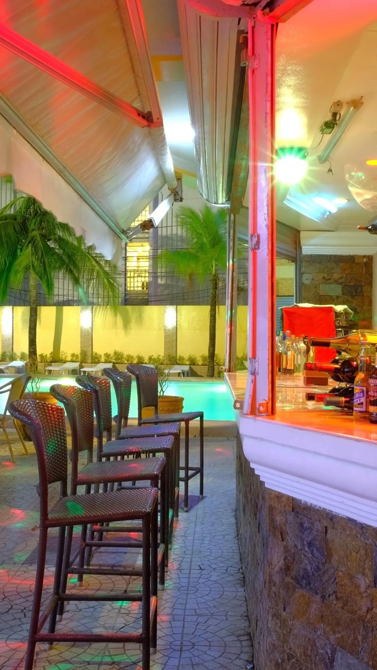 Lounge or bar in Boracay Holiday Resort