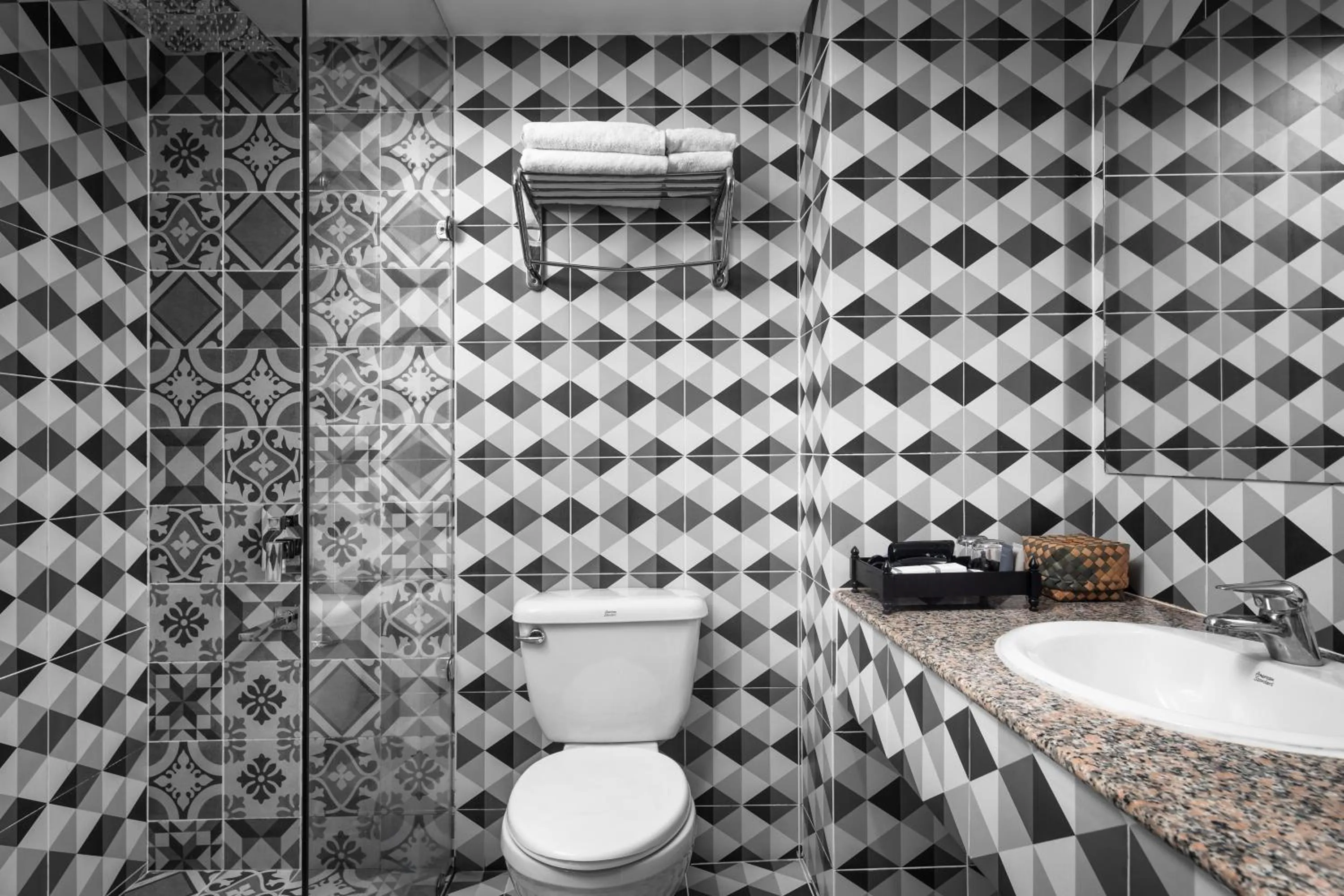 Shower in Pacific Hotel