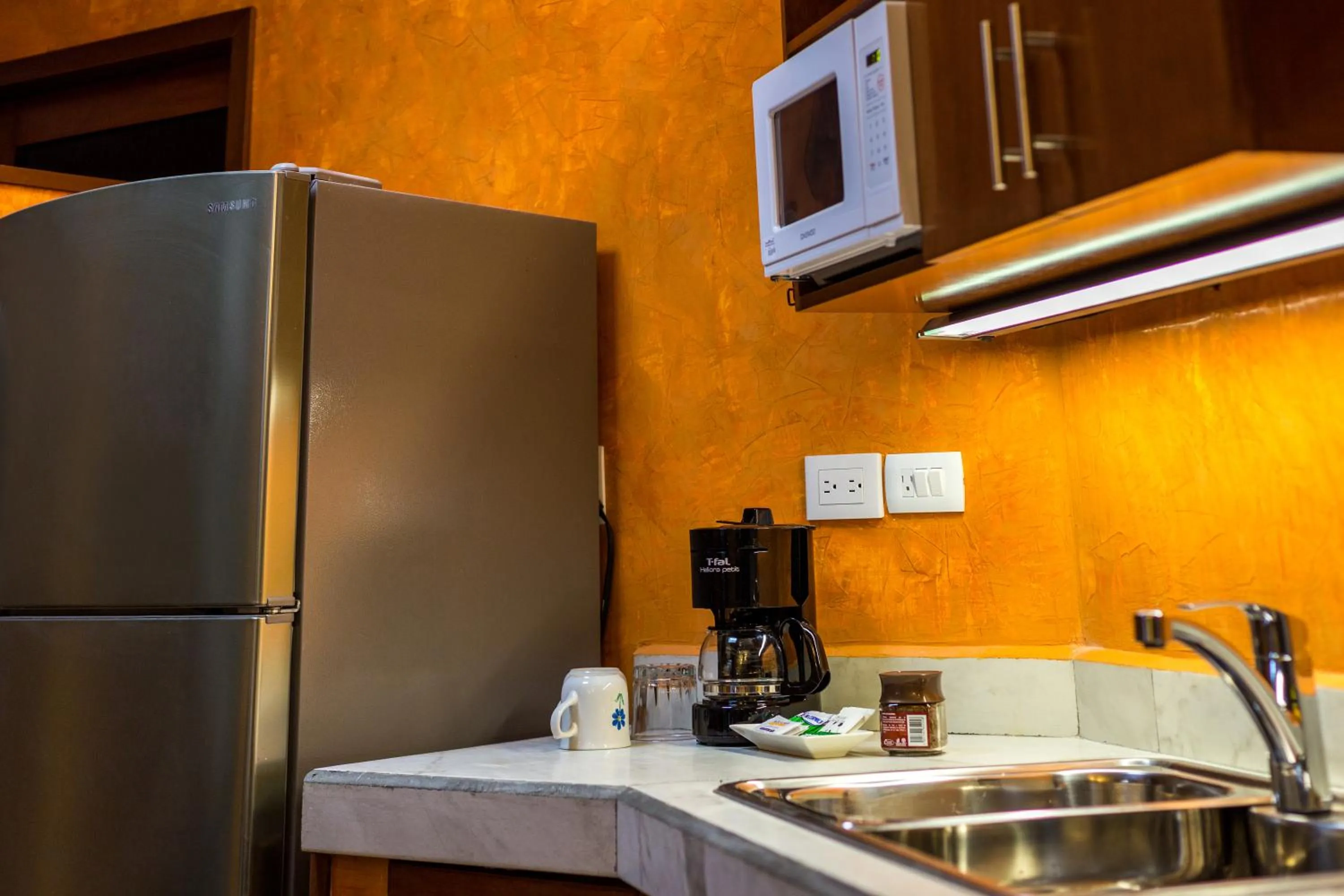 Coffee/tea facilities in Merida Serviced Apartments