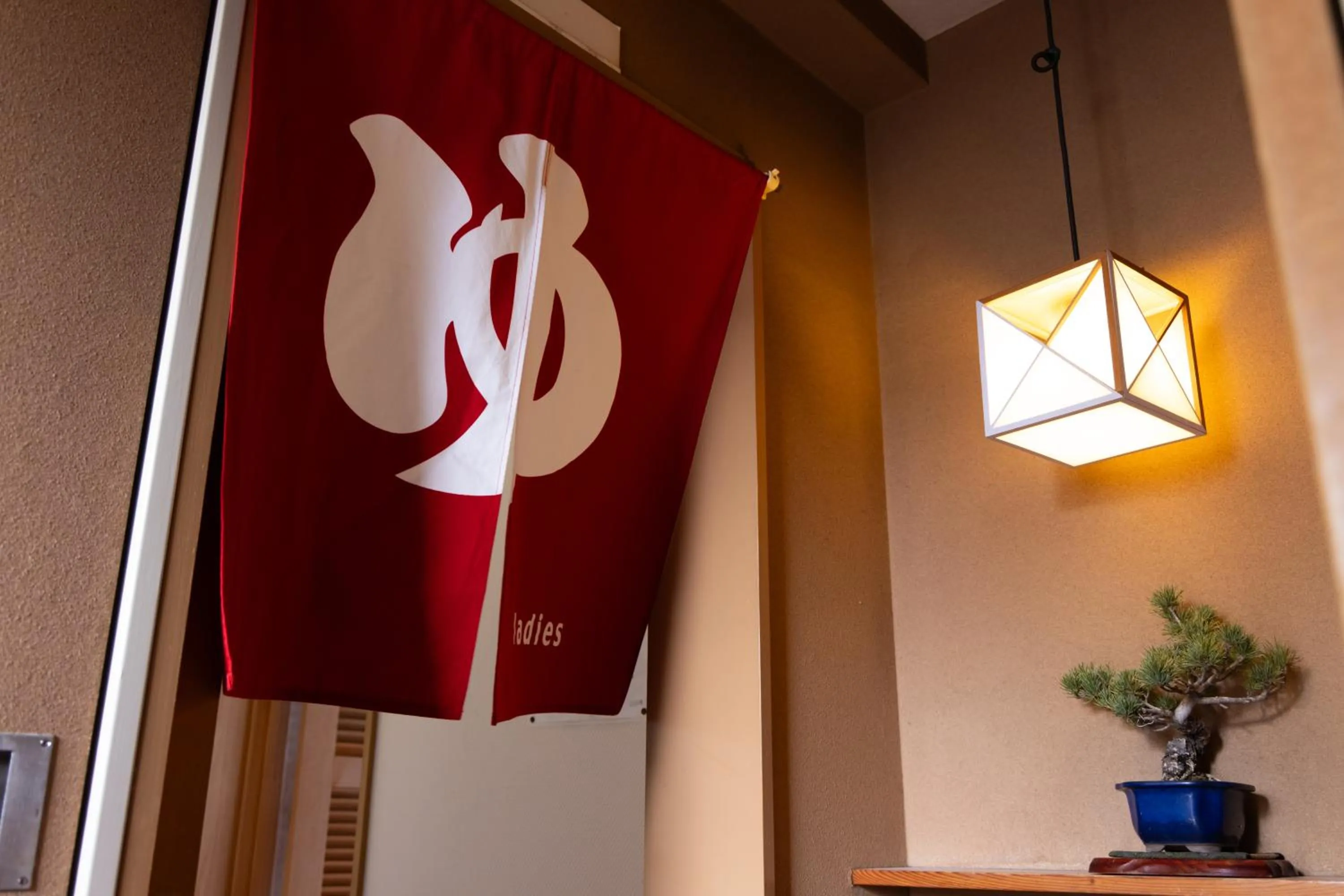 Decorative detail in Ryokan Asakusa Shigetsu