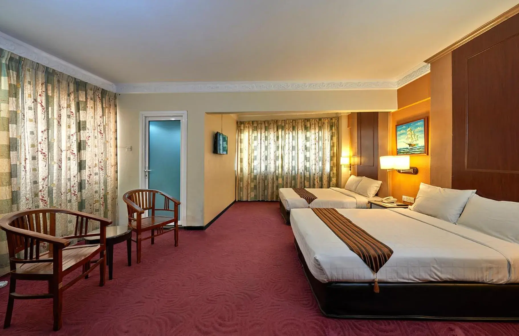 Family Room in Palace Hotel Family Room in Palace Hotel