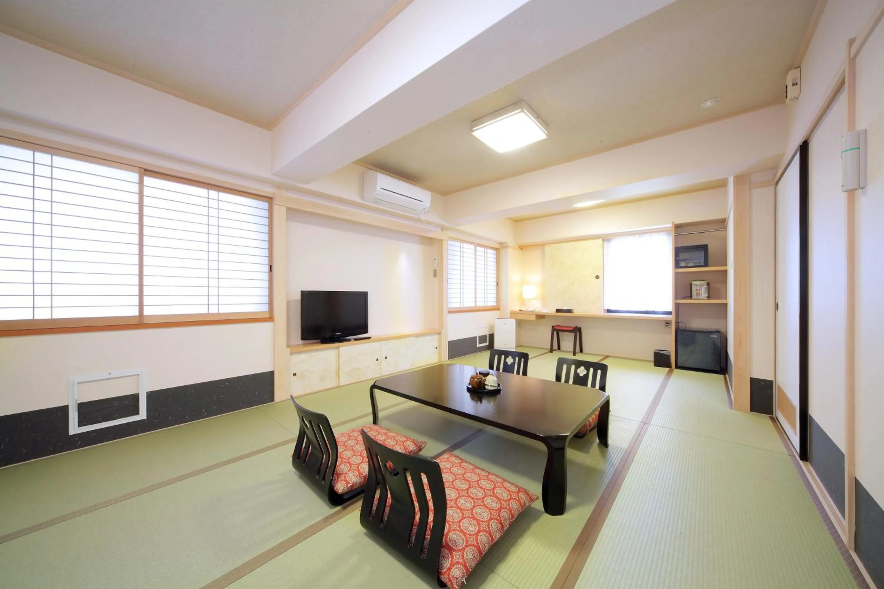 Decorative detail in Hotel Chatelet Inn Kyoto