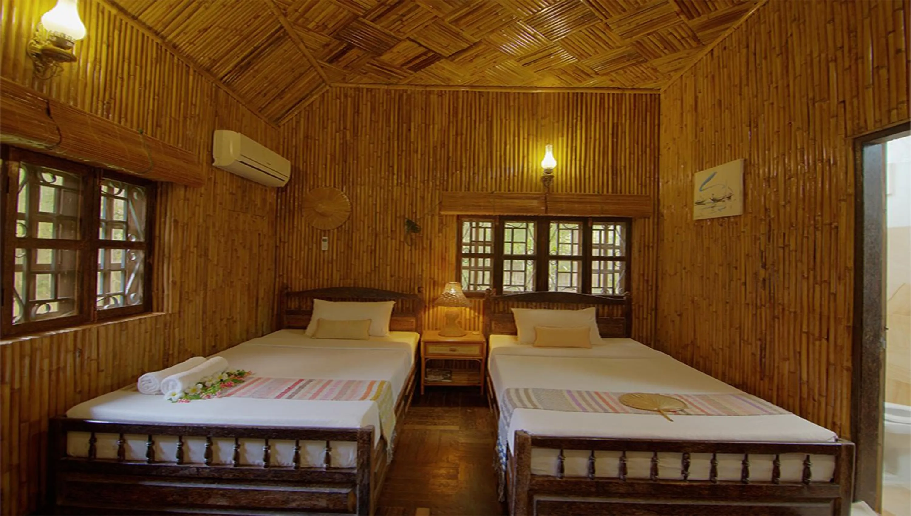 Bed in Palm Village Resort & Spa