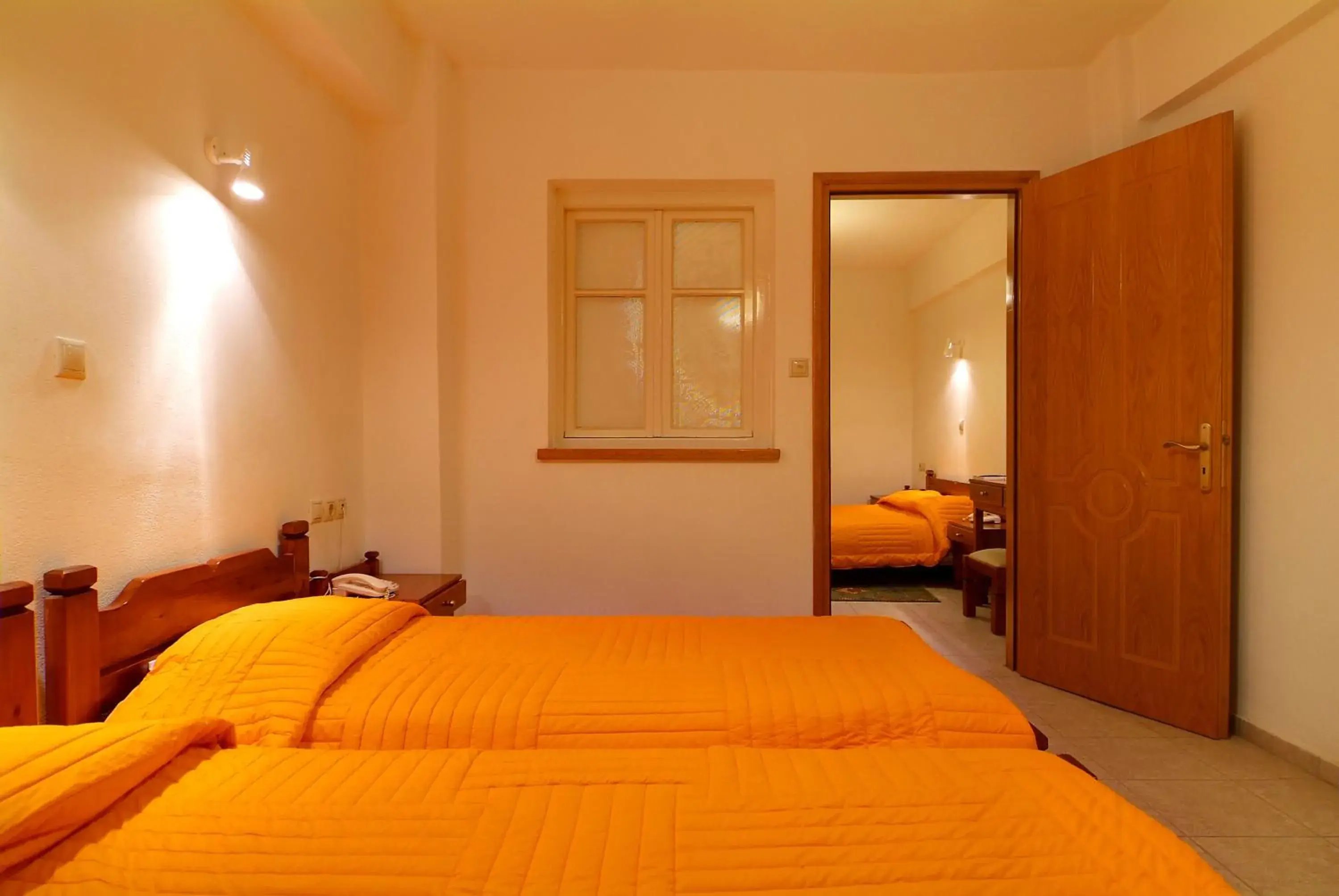 Family Room in Hotel Orfeas Family Room in Hotel Orfeas