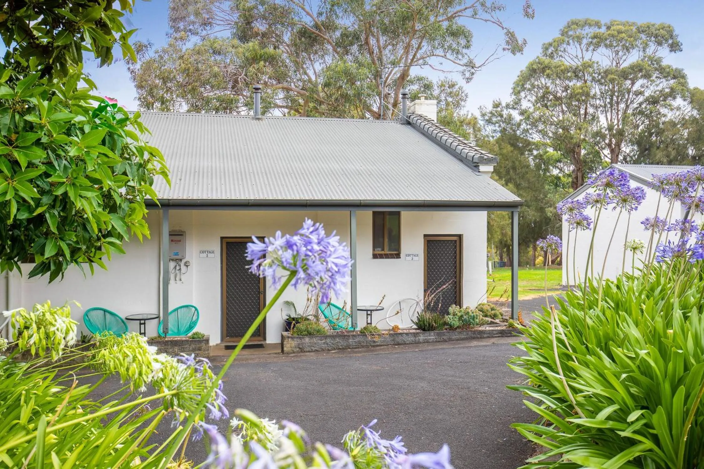 Photo of the whole room in Blue Lake Holiday Park