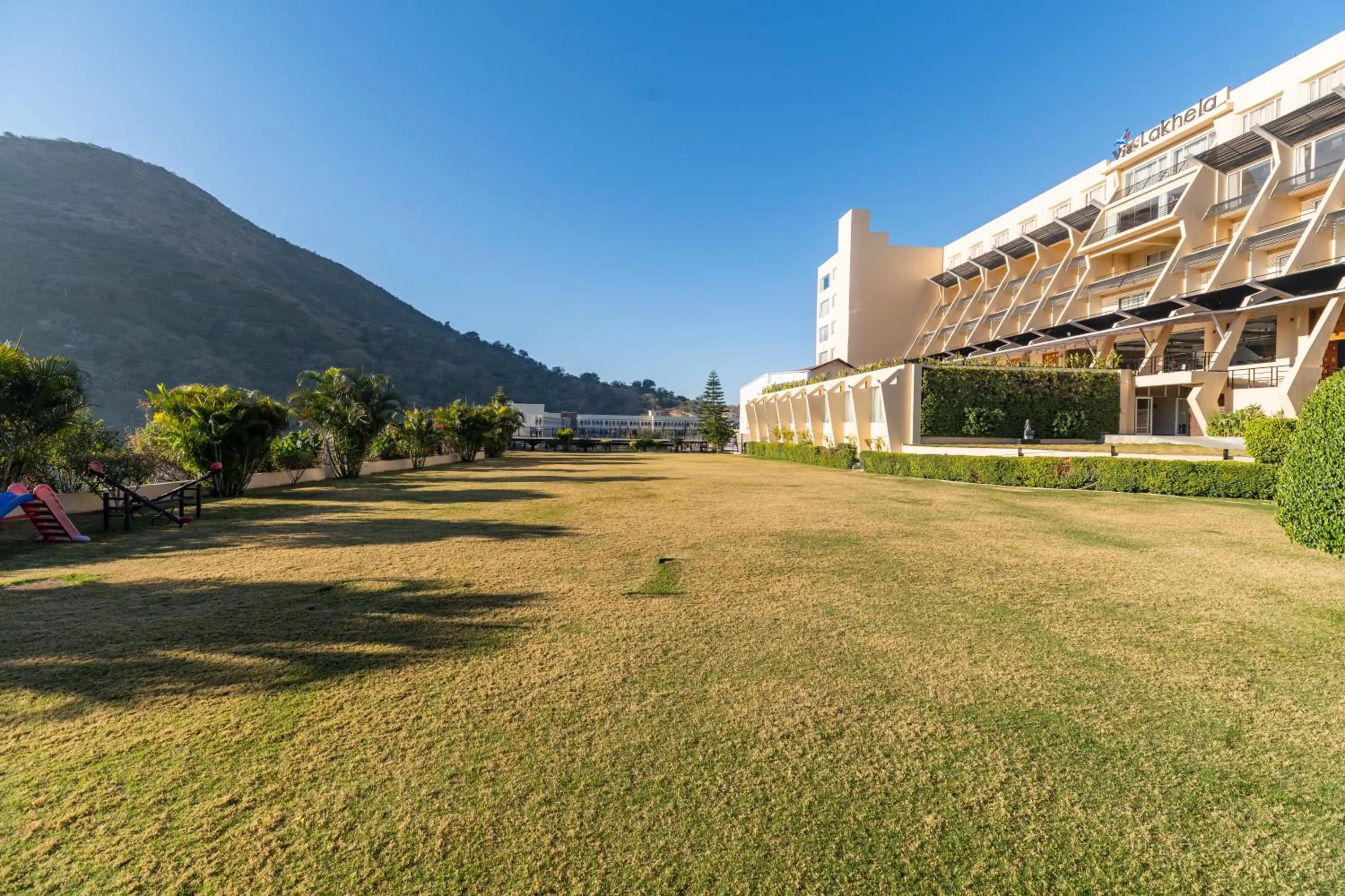 Garden in Via Lakhela Resort & Spa