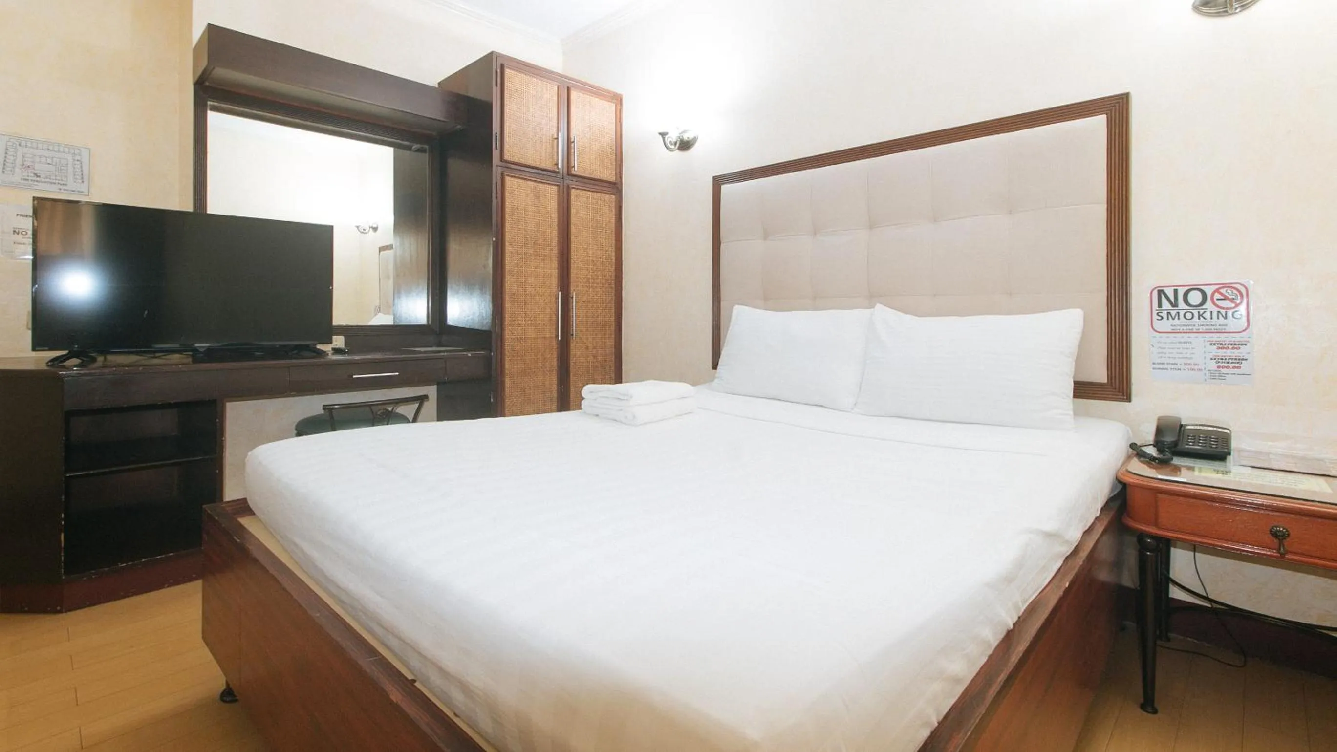 Bed in Bliss Hotel Dau