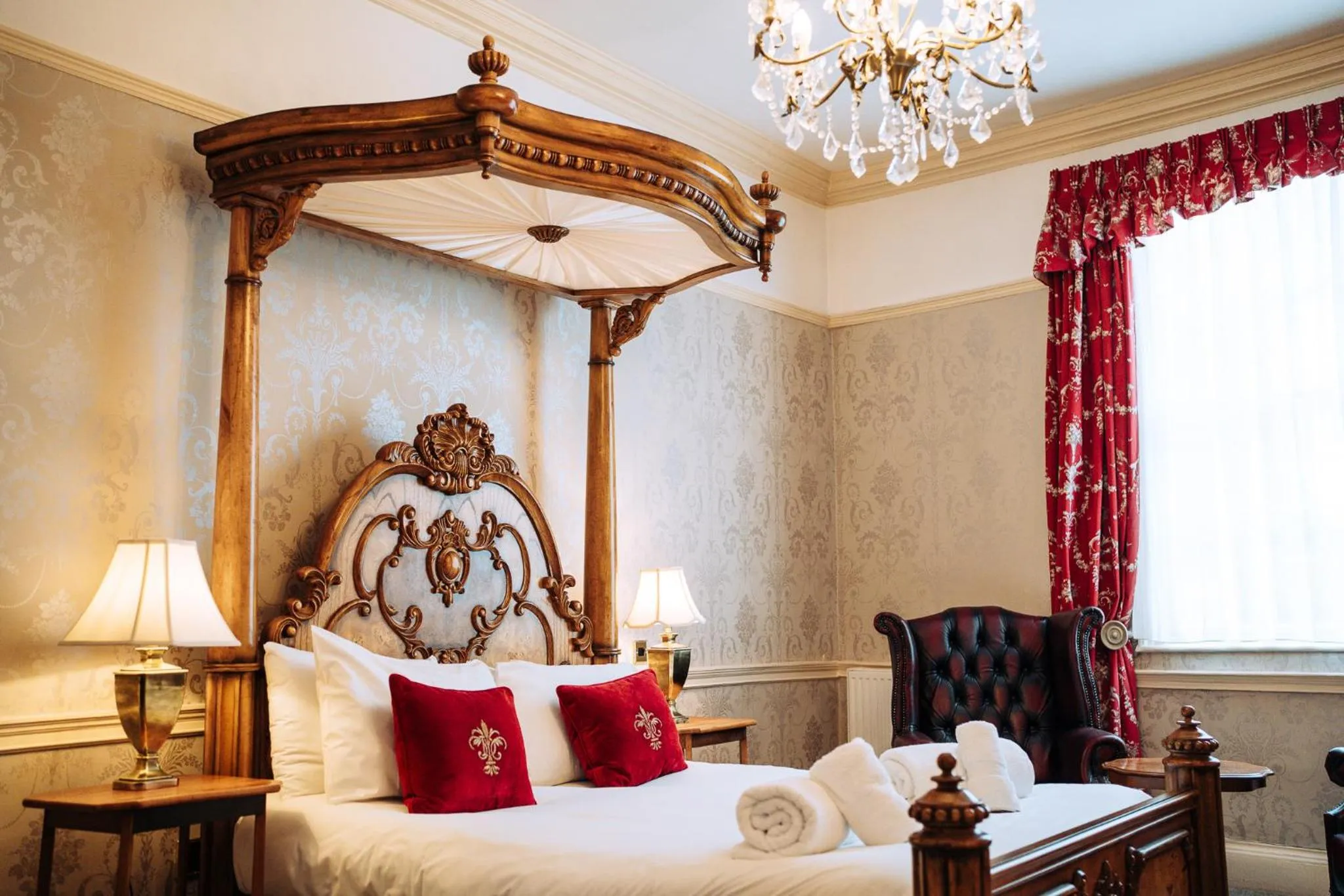 Bed in The Royal Lion Hotel