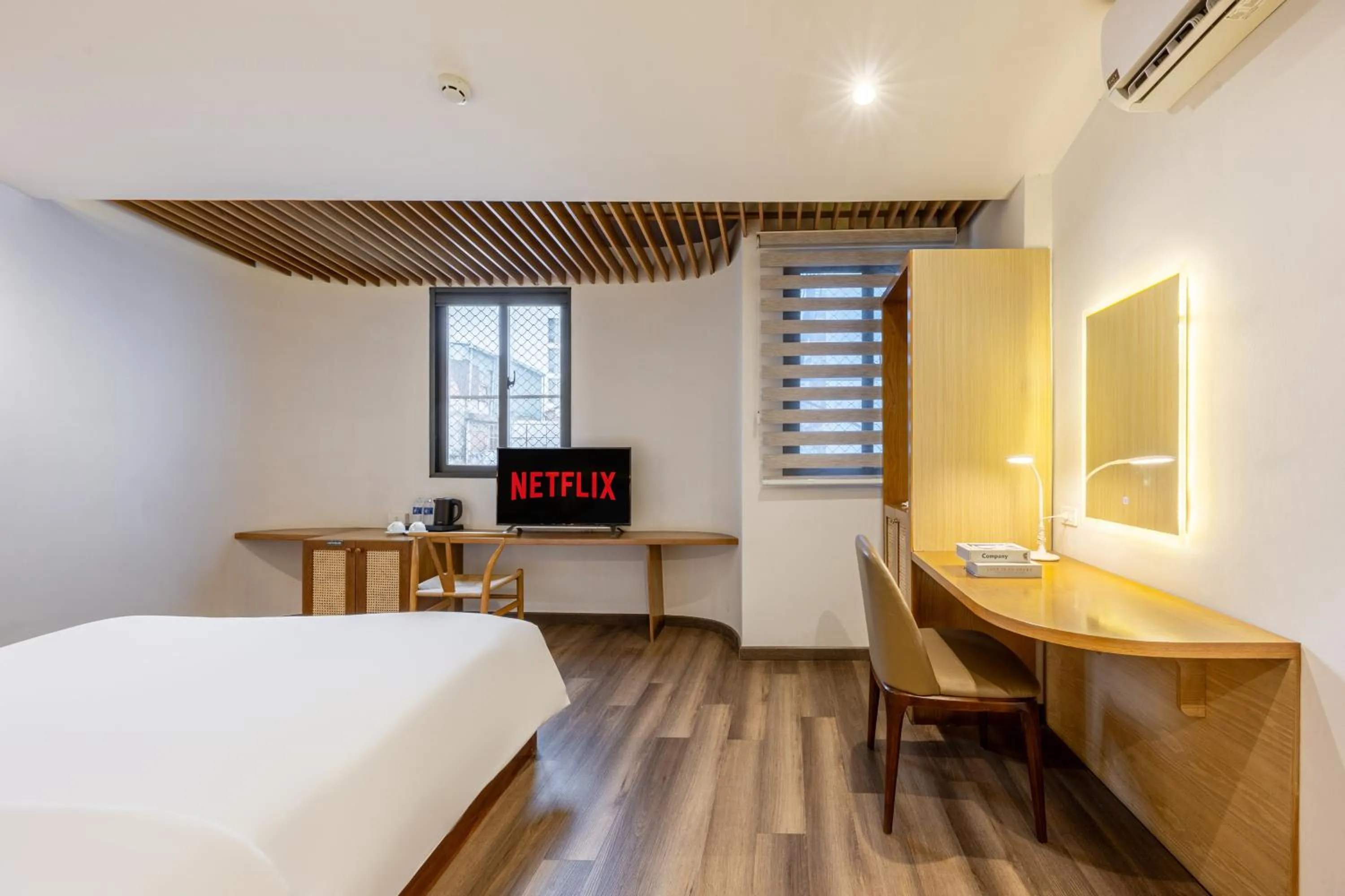 Bed in A25 Hotel - 14 Hồ Huấn Nghiệp