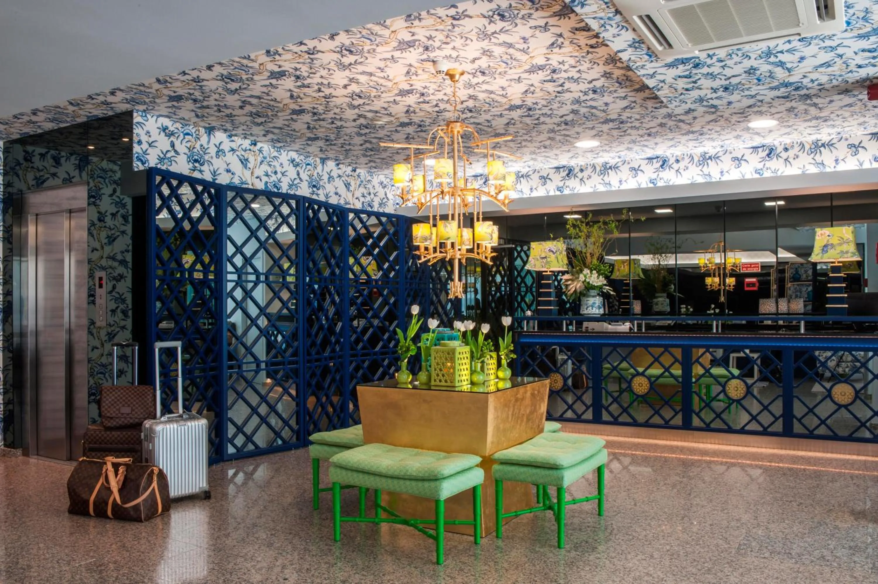 Lobby or reception in Coração de Fatima Boutique Hotel