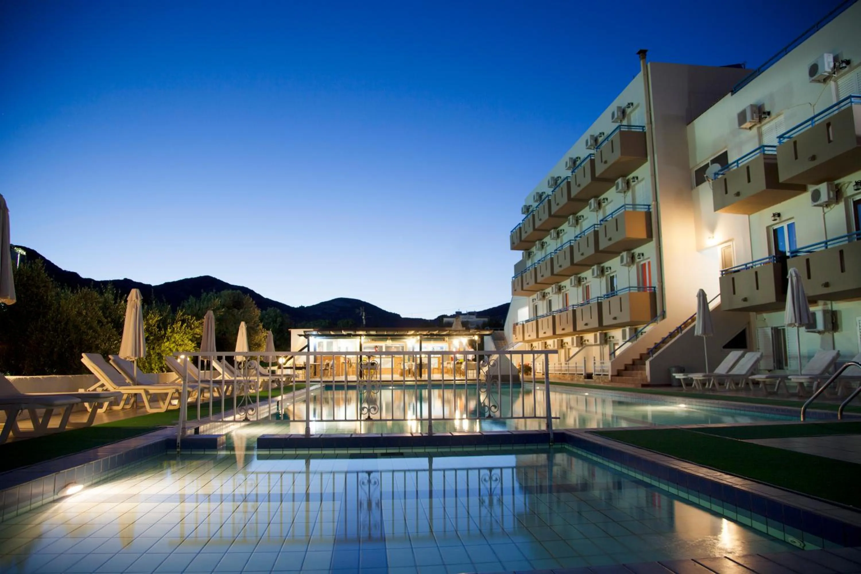 Mountain view in Hotel Athinoula