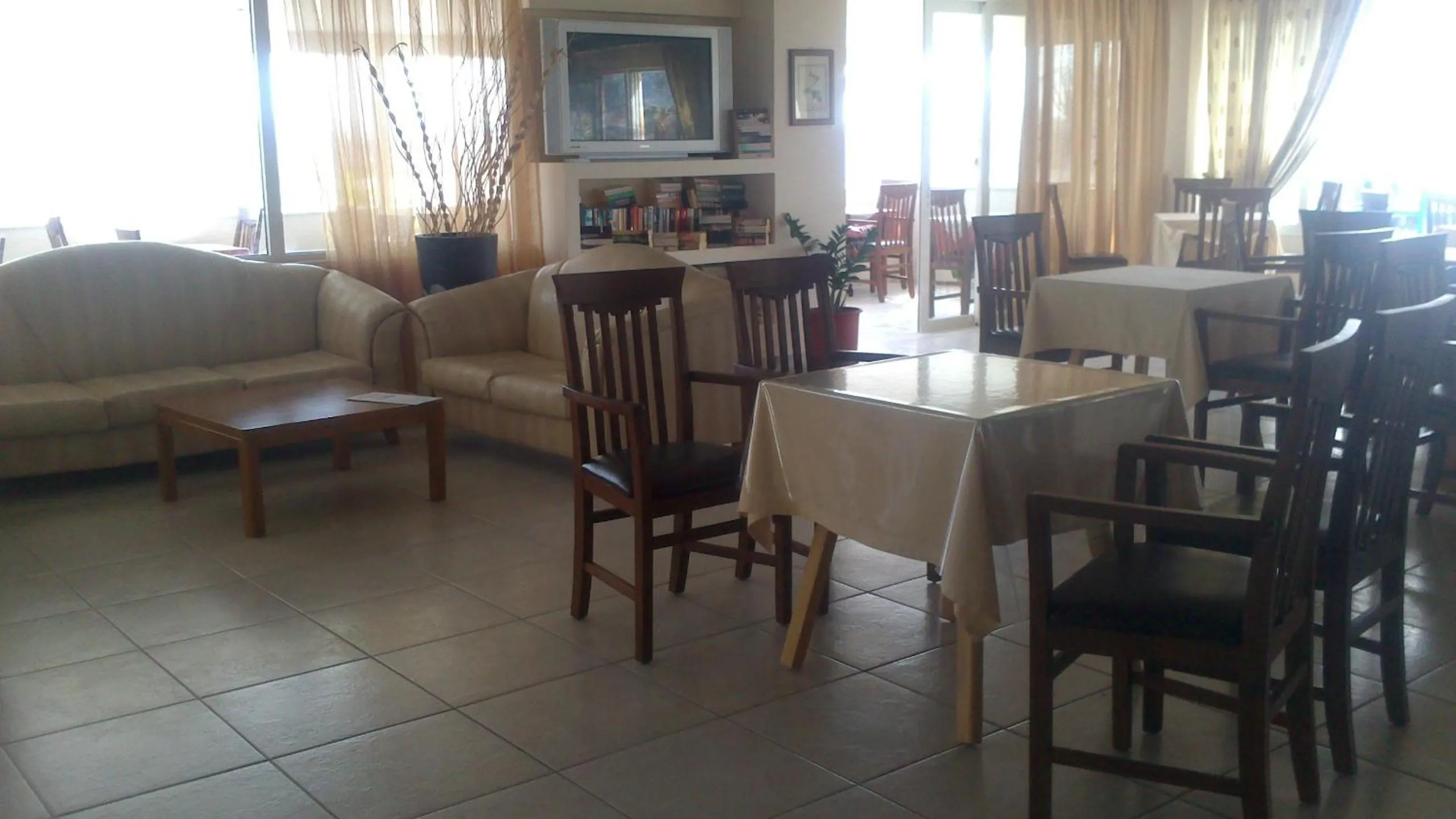 Lobby or reception in Hotel Athinoula