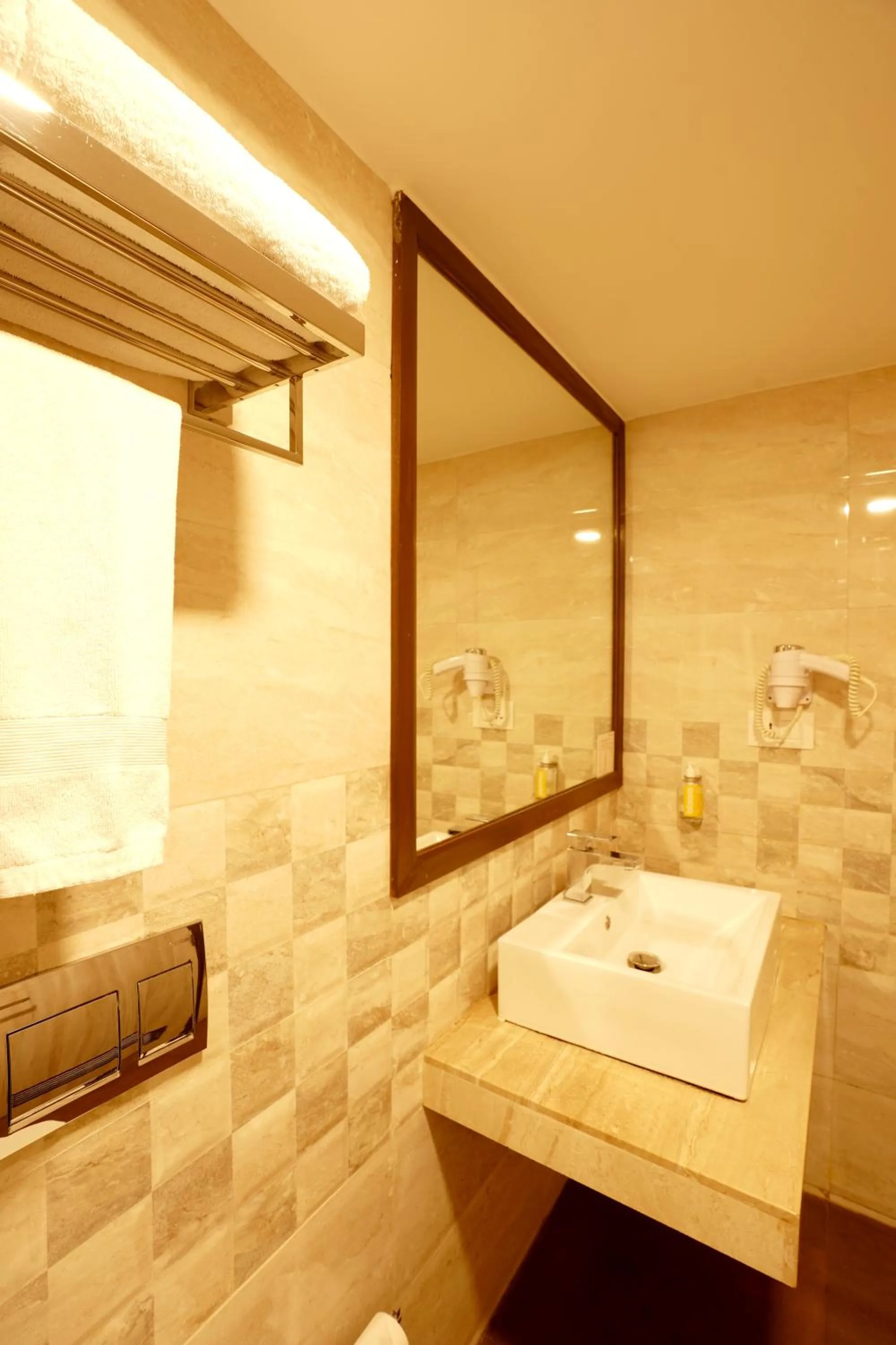 Bathroom in BloomSuites l Calangute