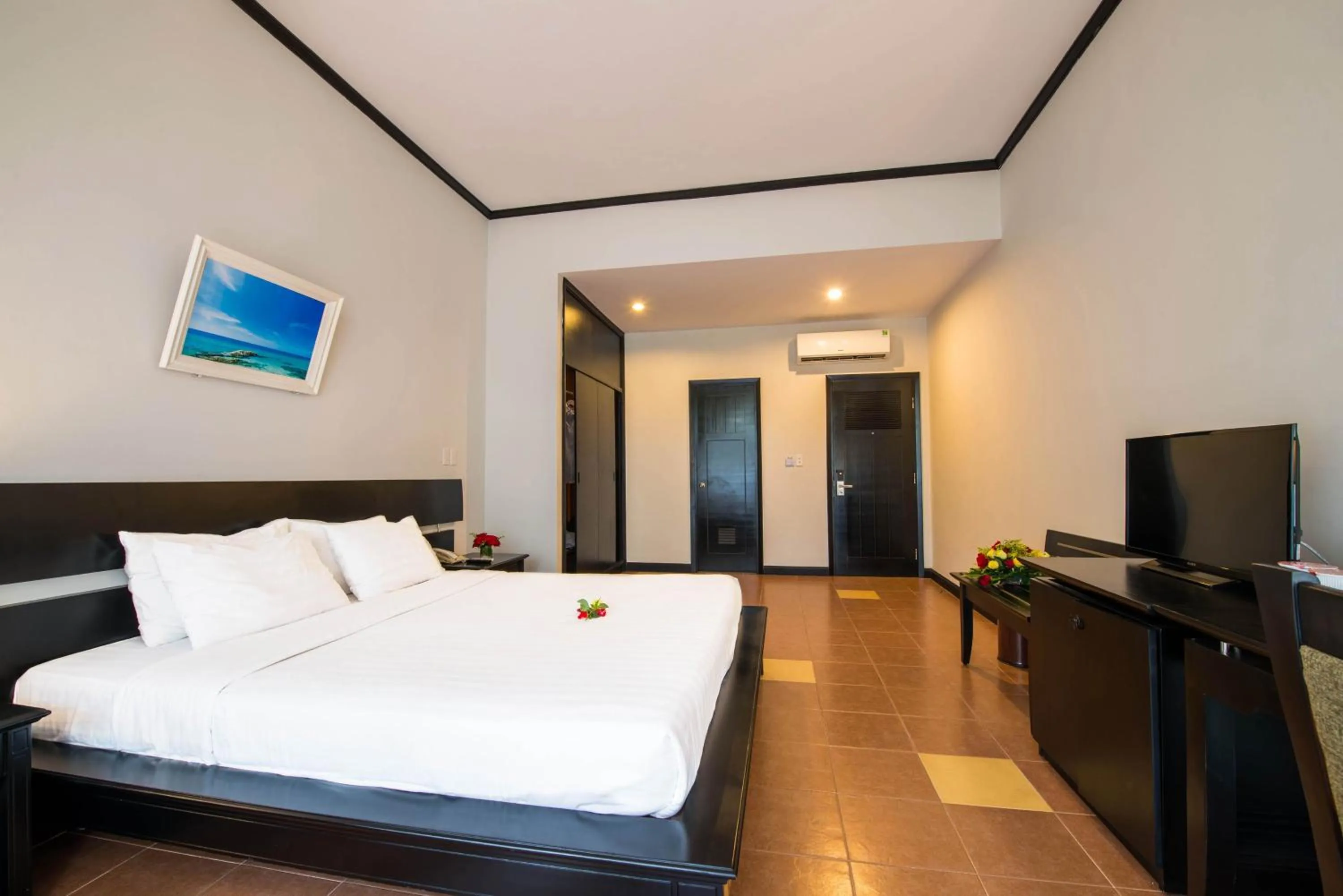 Bed in Lazi Beach Resort