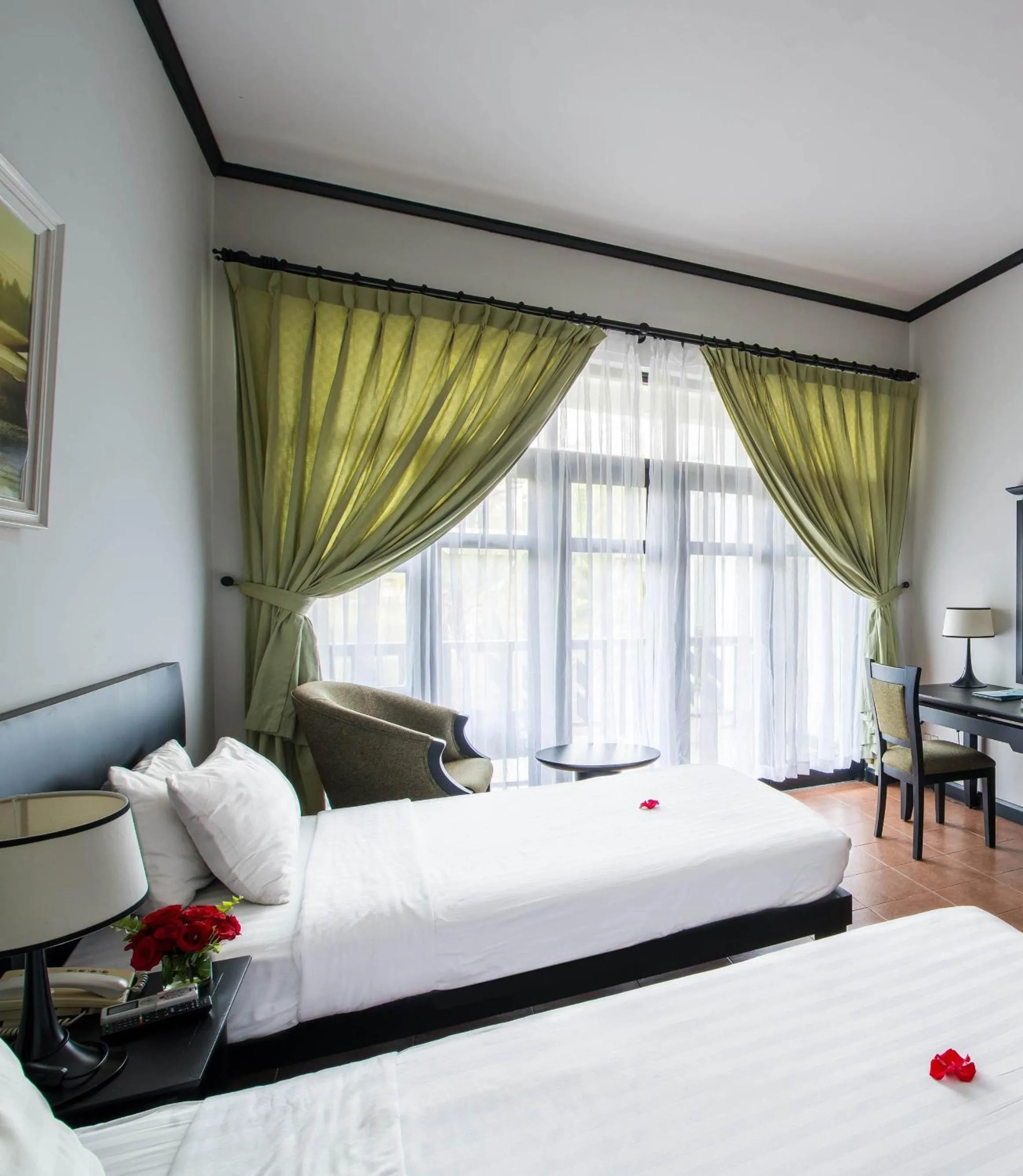 Bed in Lazi Beach Resort