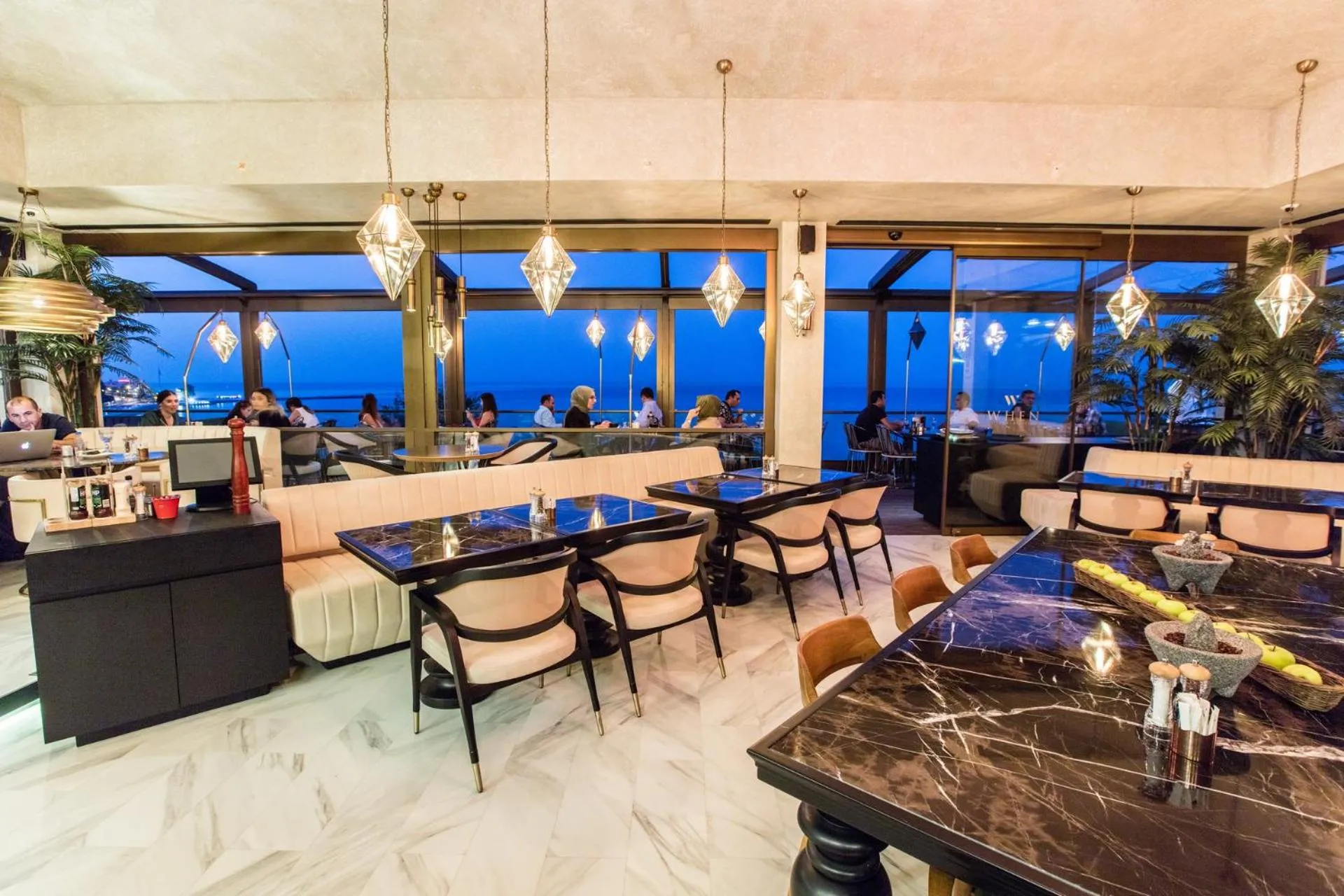 Restaurant/places to eat in The Wyspy Hotel