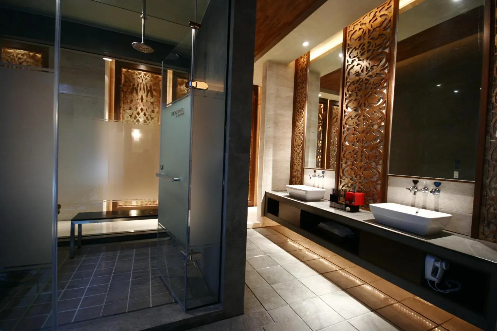 The Yorker Deluxe Motel