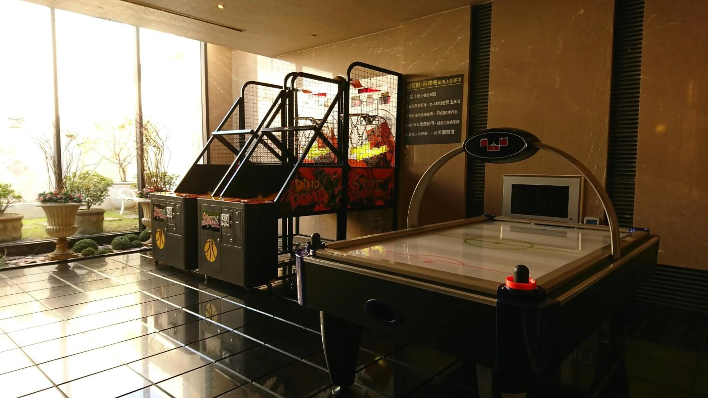 The Yorker Deluxe Motel