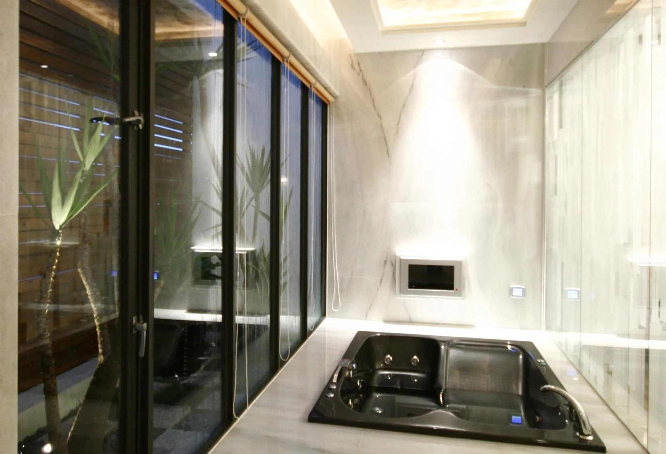 The Yorker Deluxe Motel