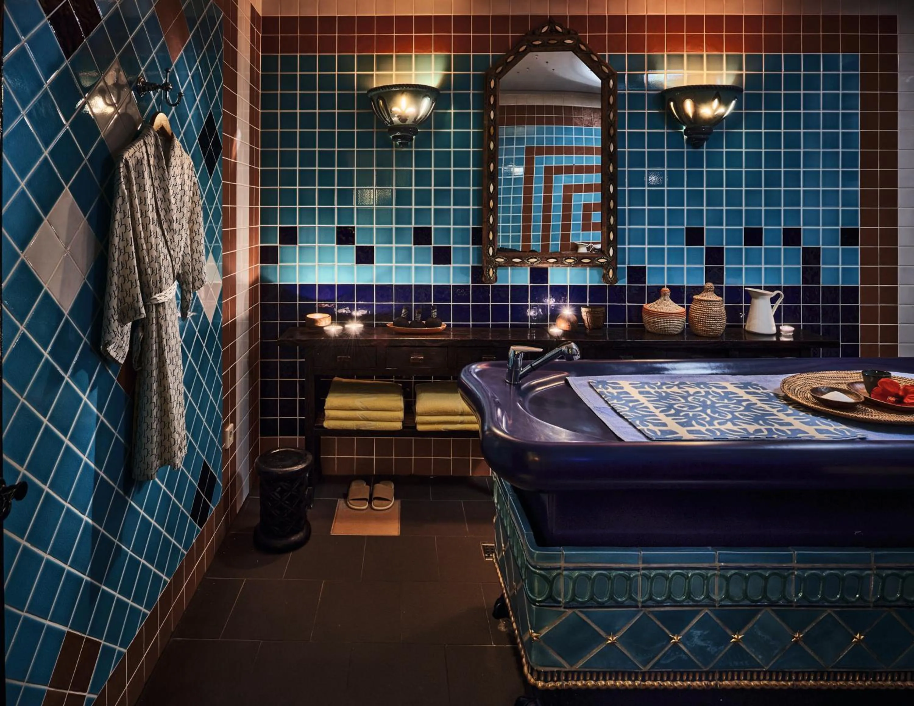 Spa and wellness centre/facilities, Bed in Seaside Grand Hotel Residencia - Gran Lujo