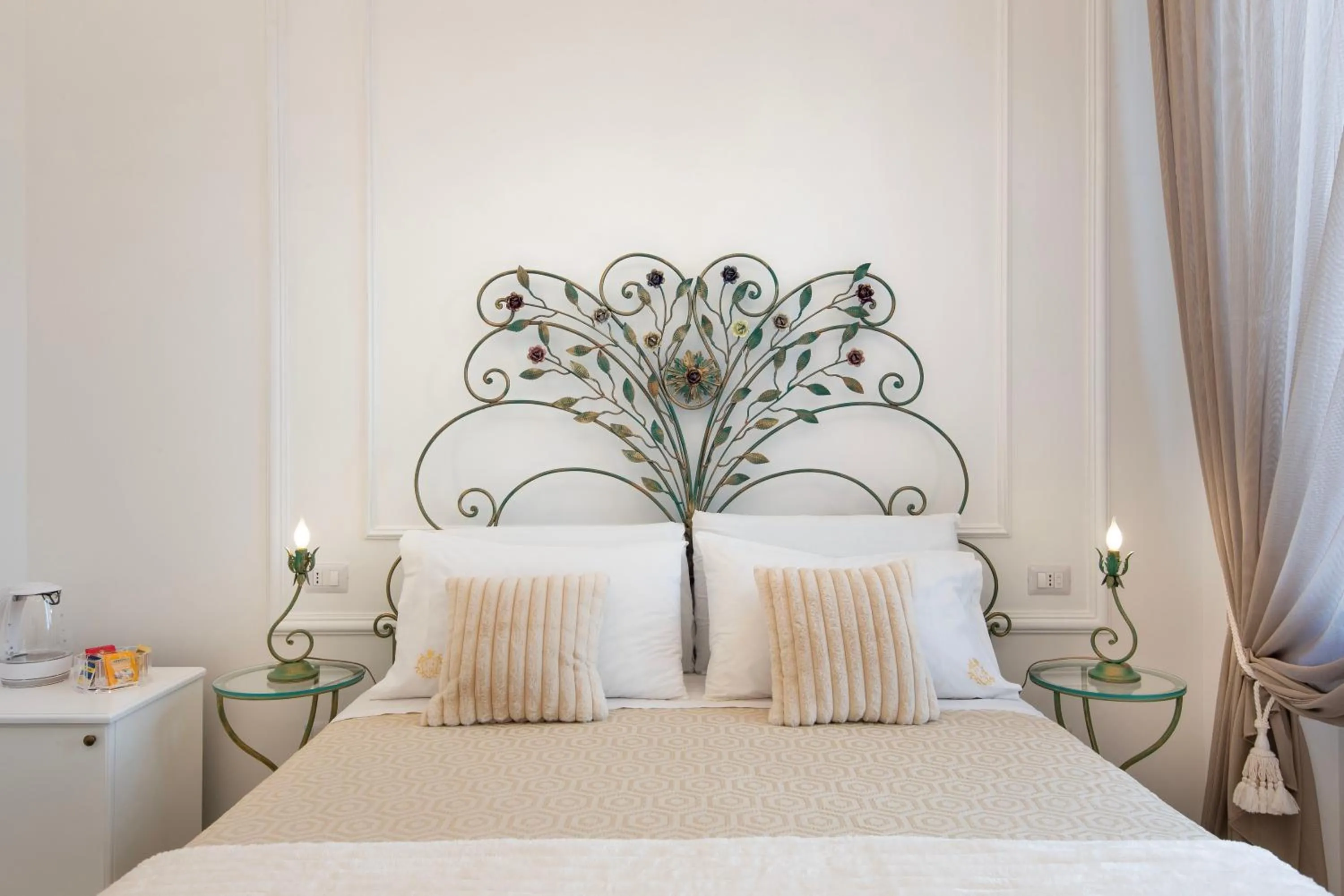 Bed in Residenza Borbonica