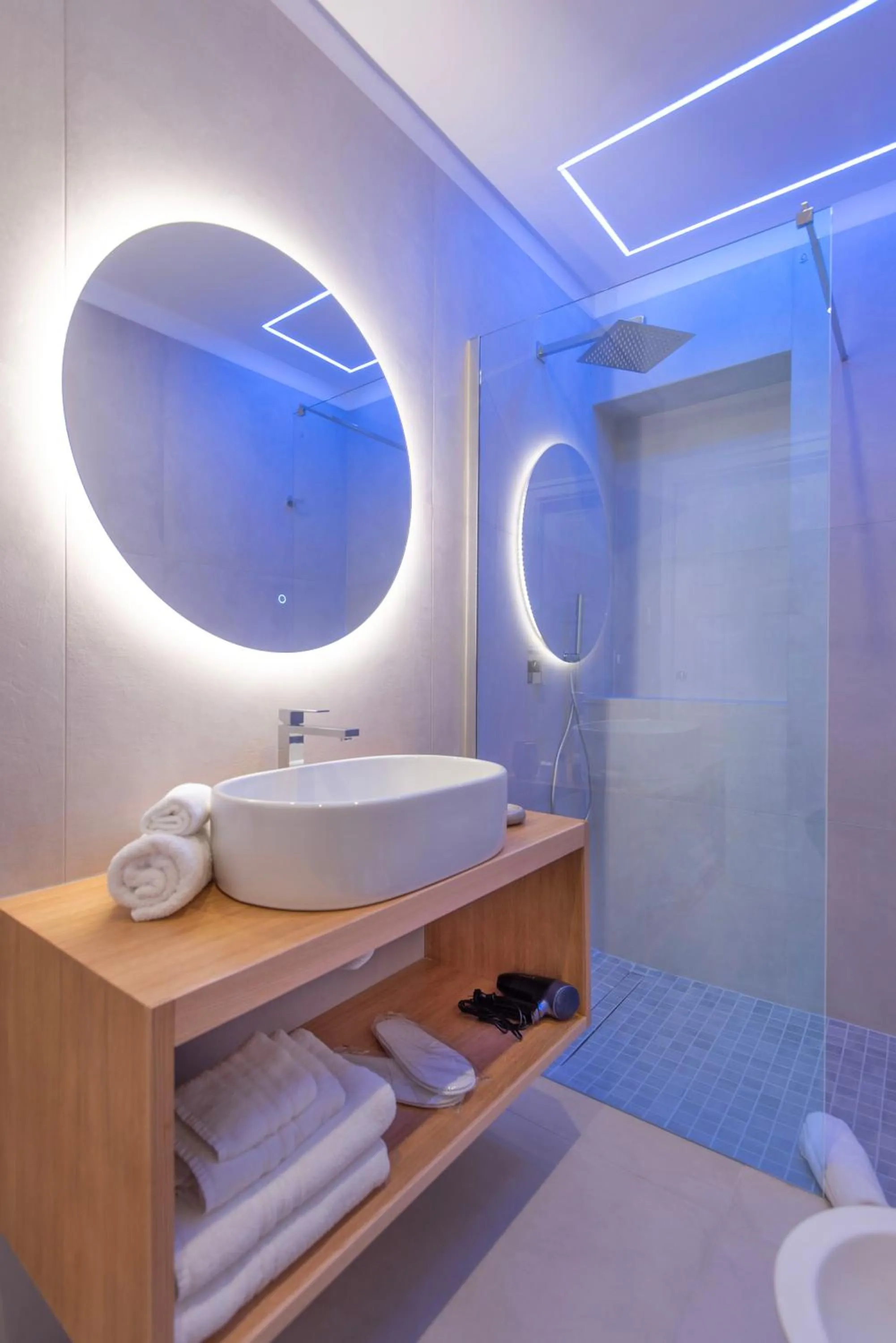 Bathroom, Bed in Residenza Borbonica