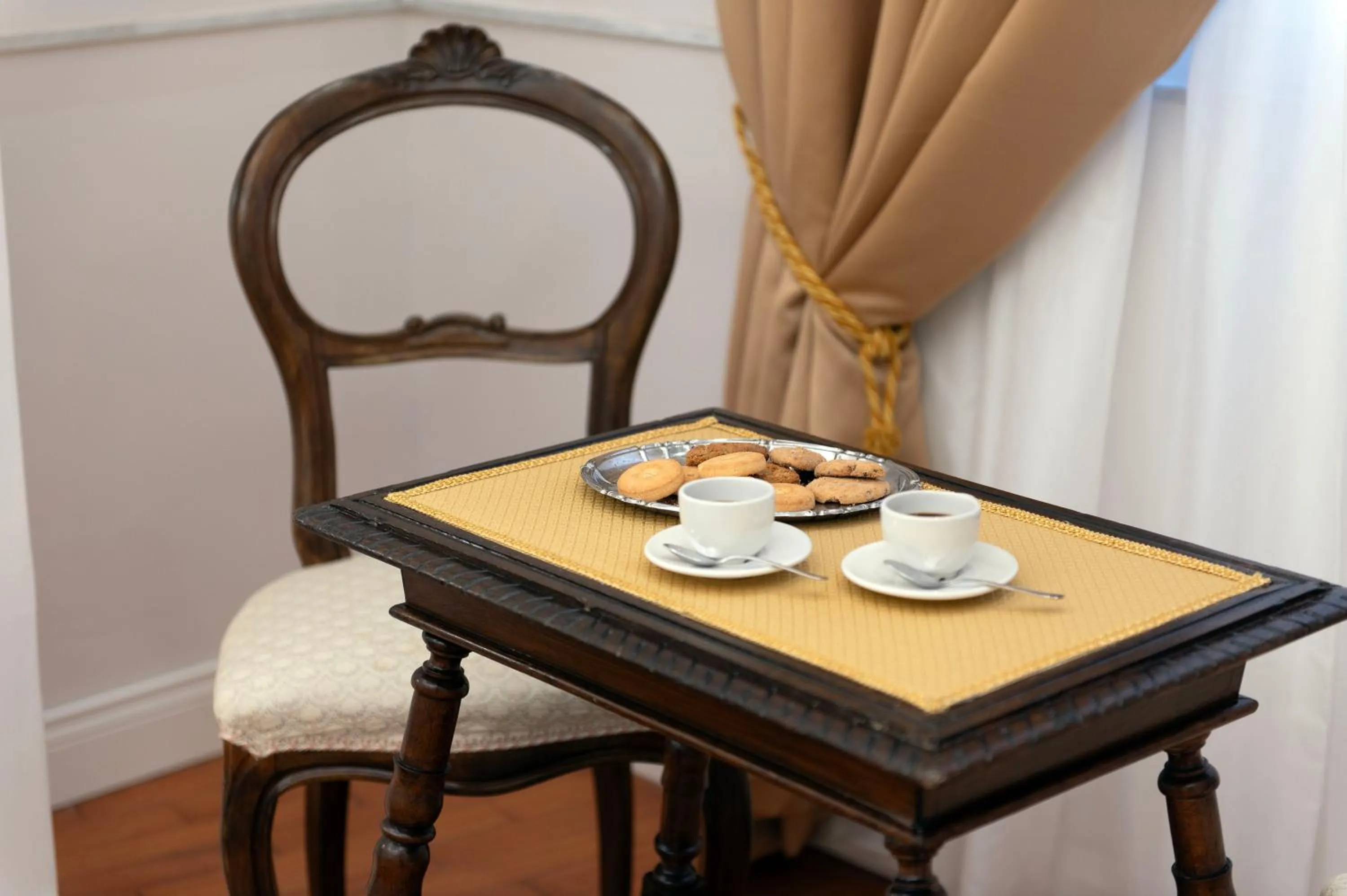 furniture in Residenza Borbonica