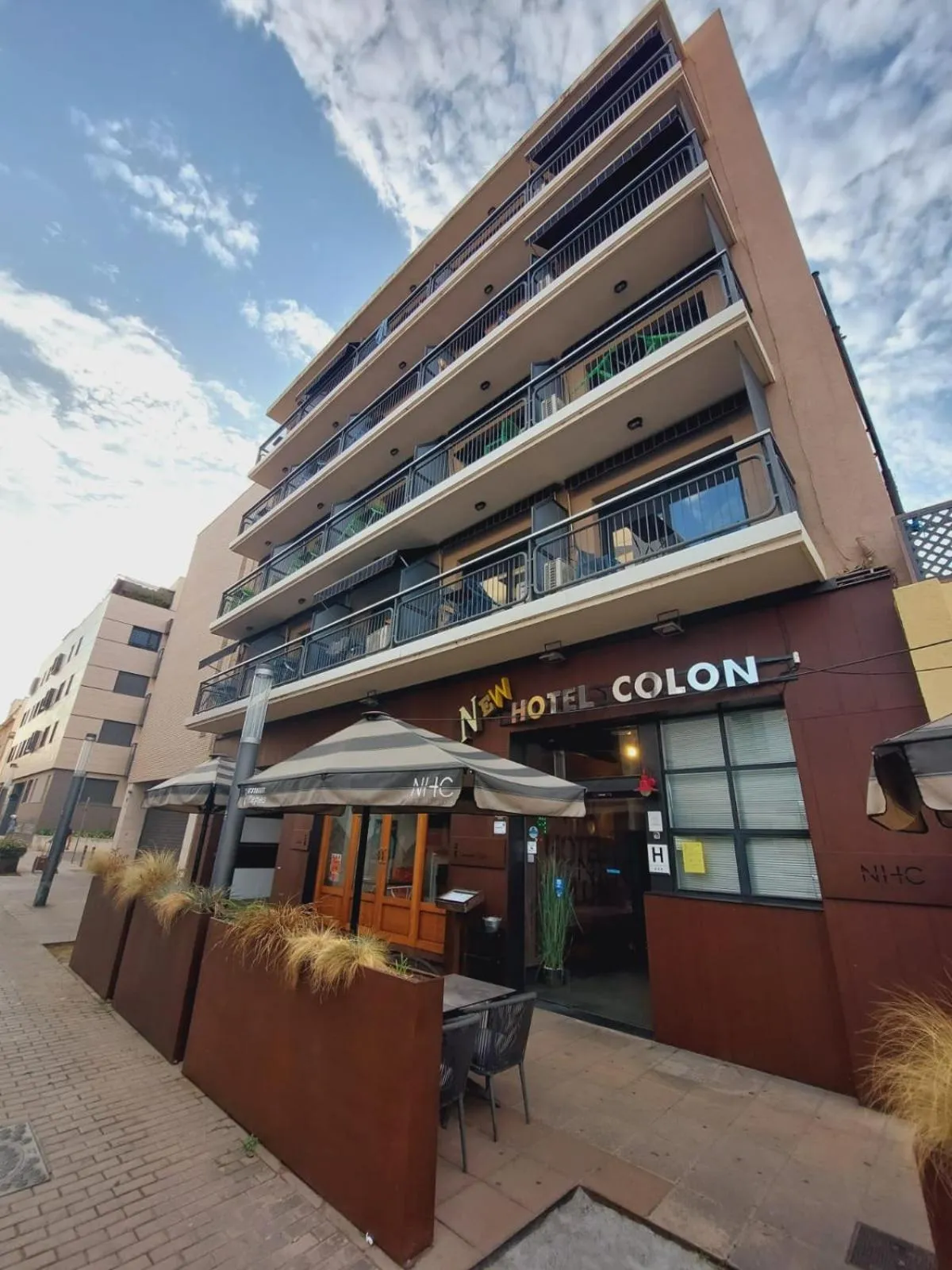 Property building in New Hotel Colon