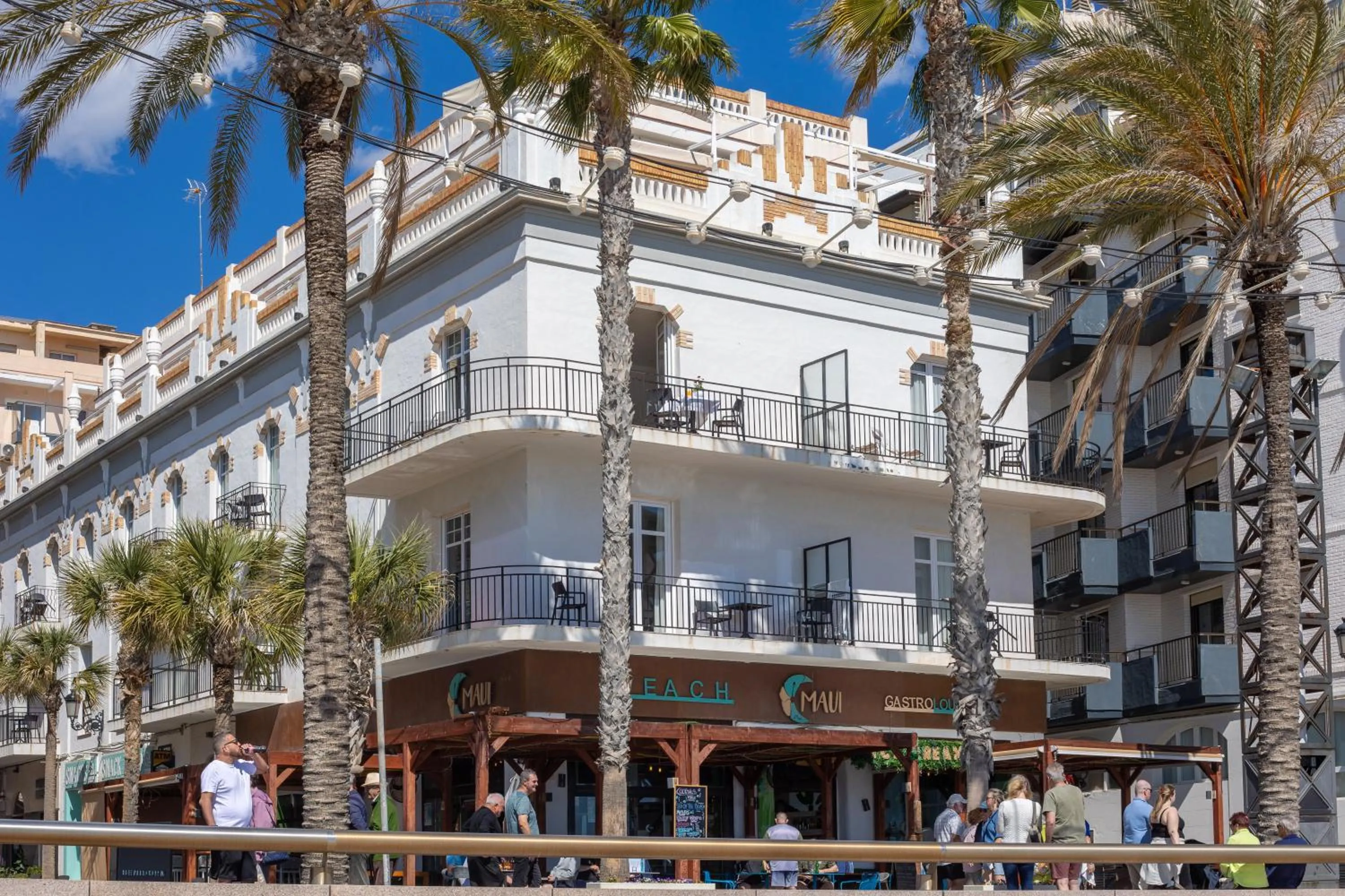 Apartamentos Senabre Palais