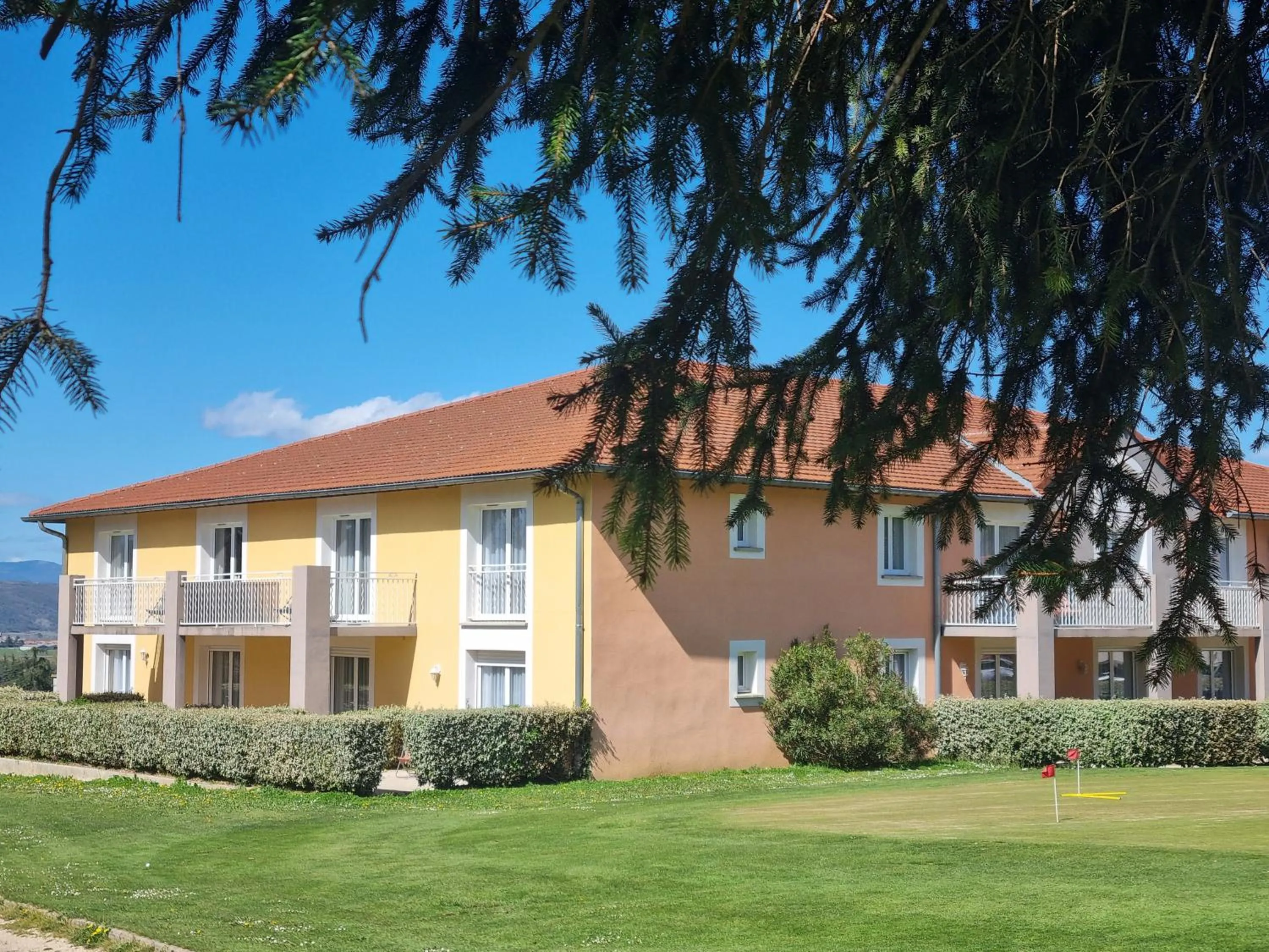 Property building in Best Western Golf d'Albon
