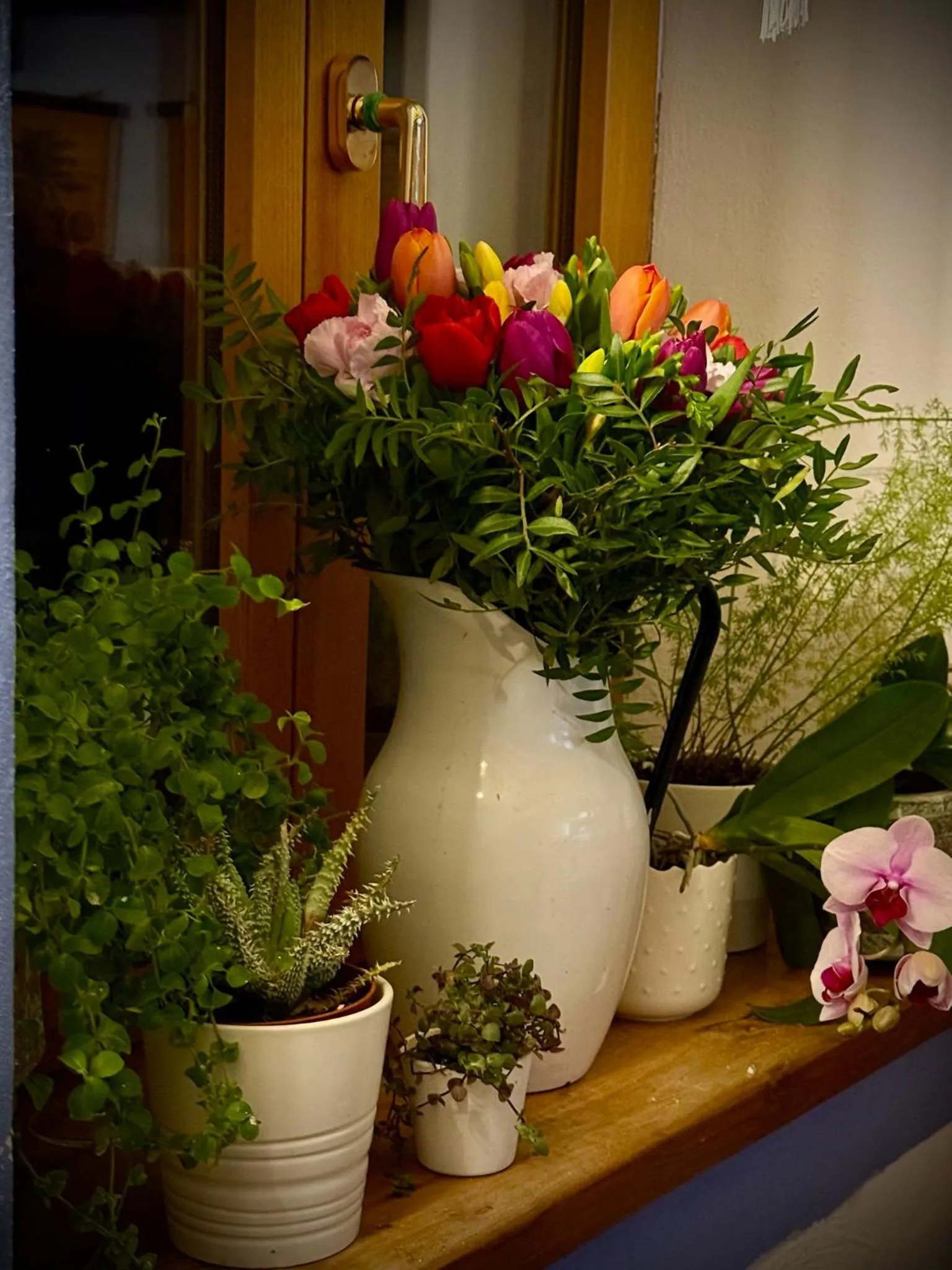 Decorative detail in Viandanti, Artisti e Sognatori