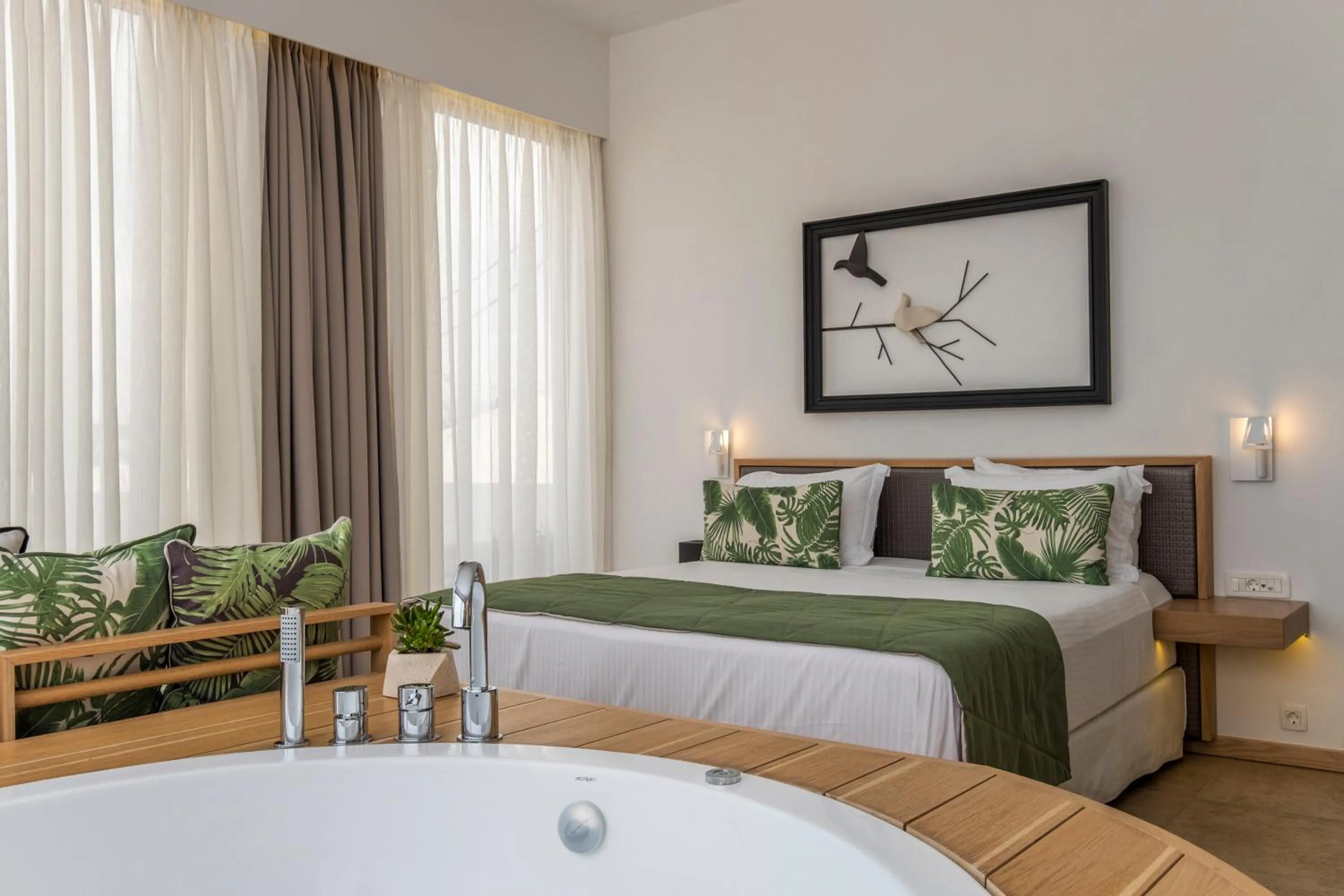 Sea view, Bed in Kalamaki Luxury Suites