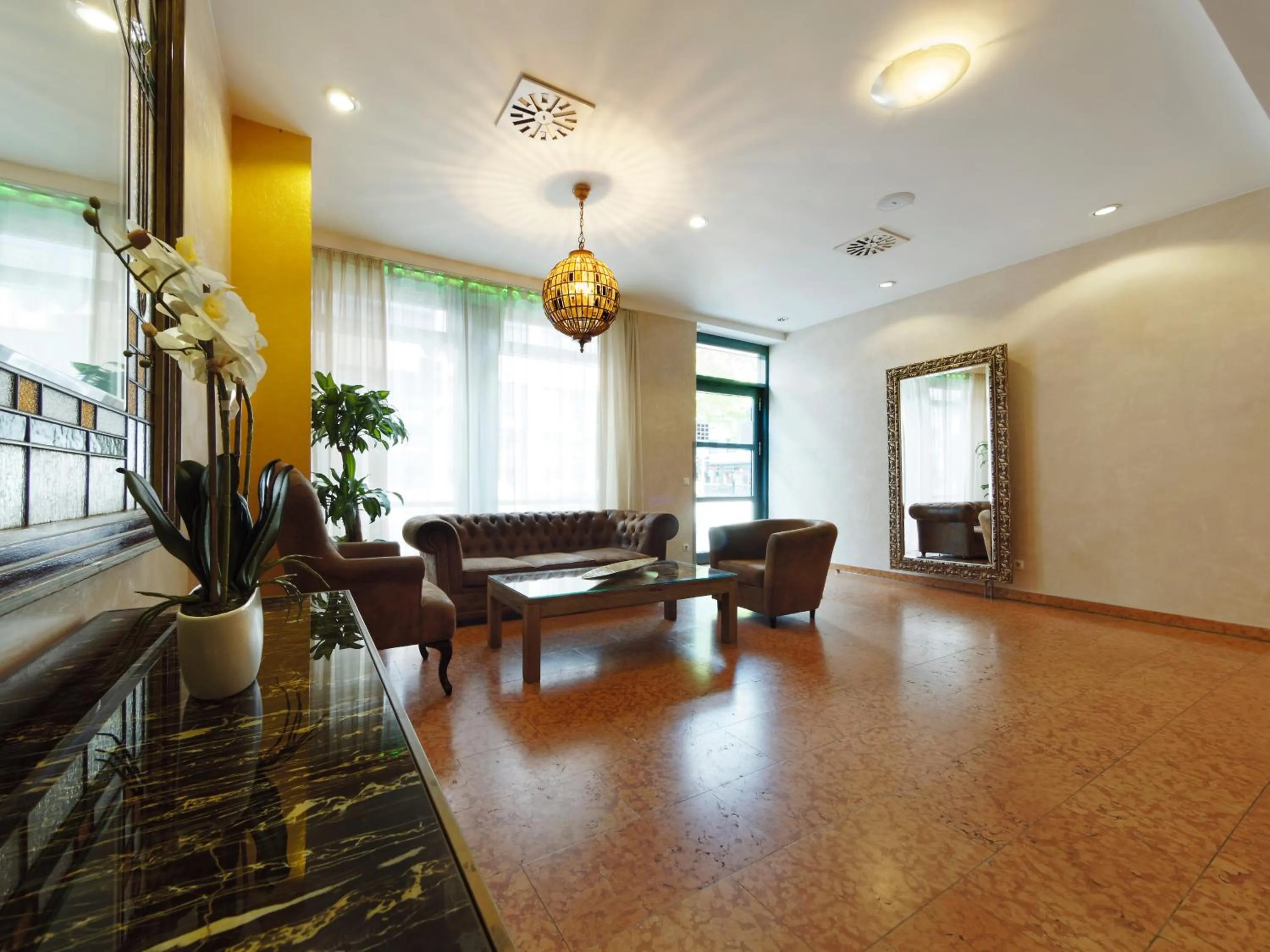 ARABEST Aparthotel & Boardinghouse