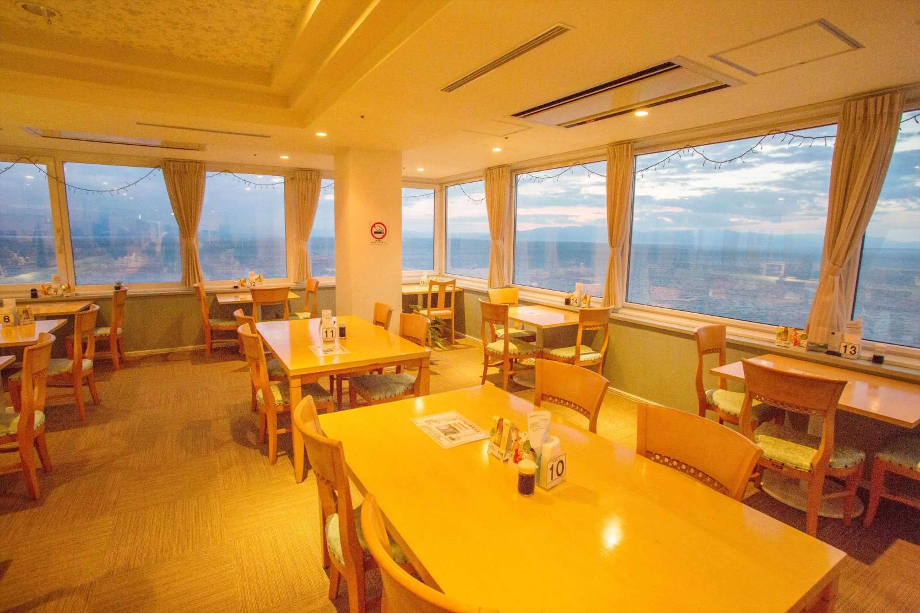 Kur and Hotel Suruga