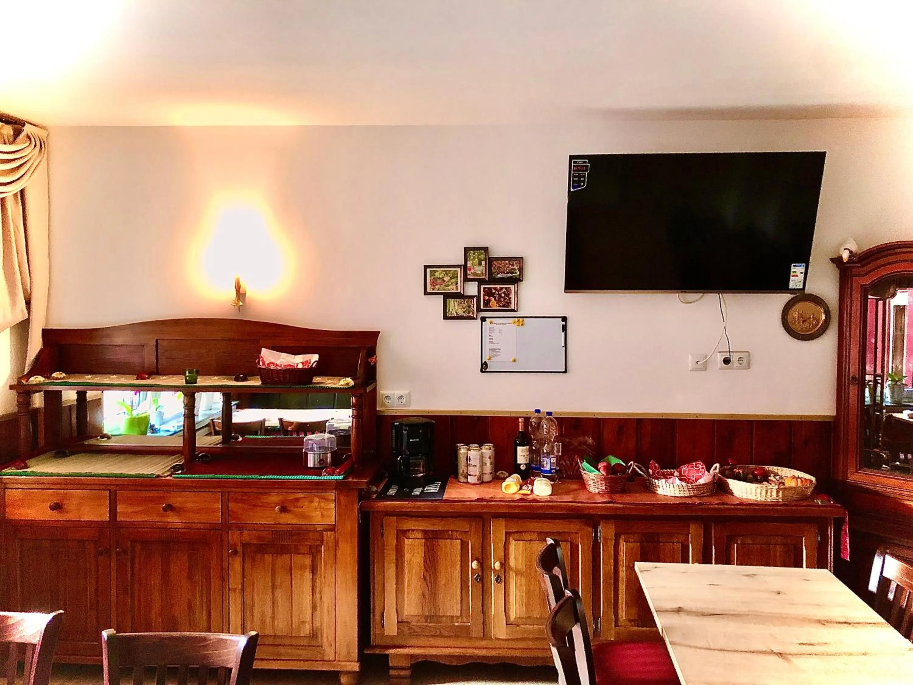 Dining area in Andefu Hotel am Kantpark