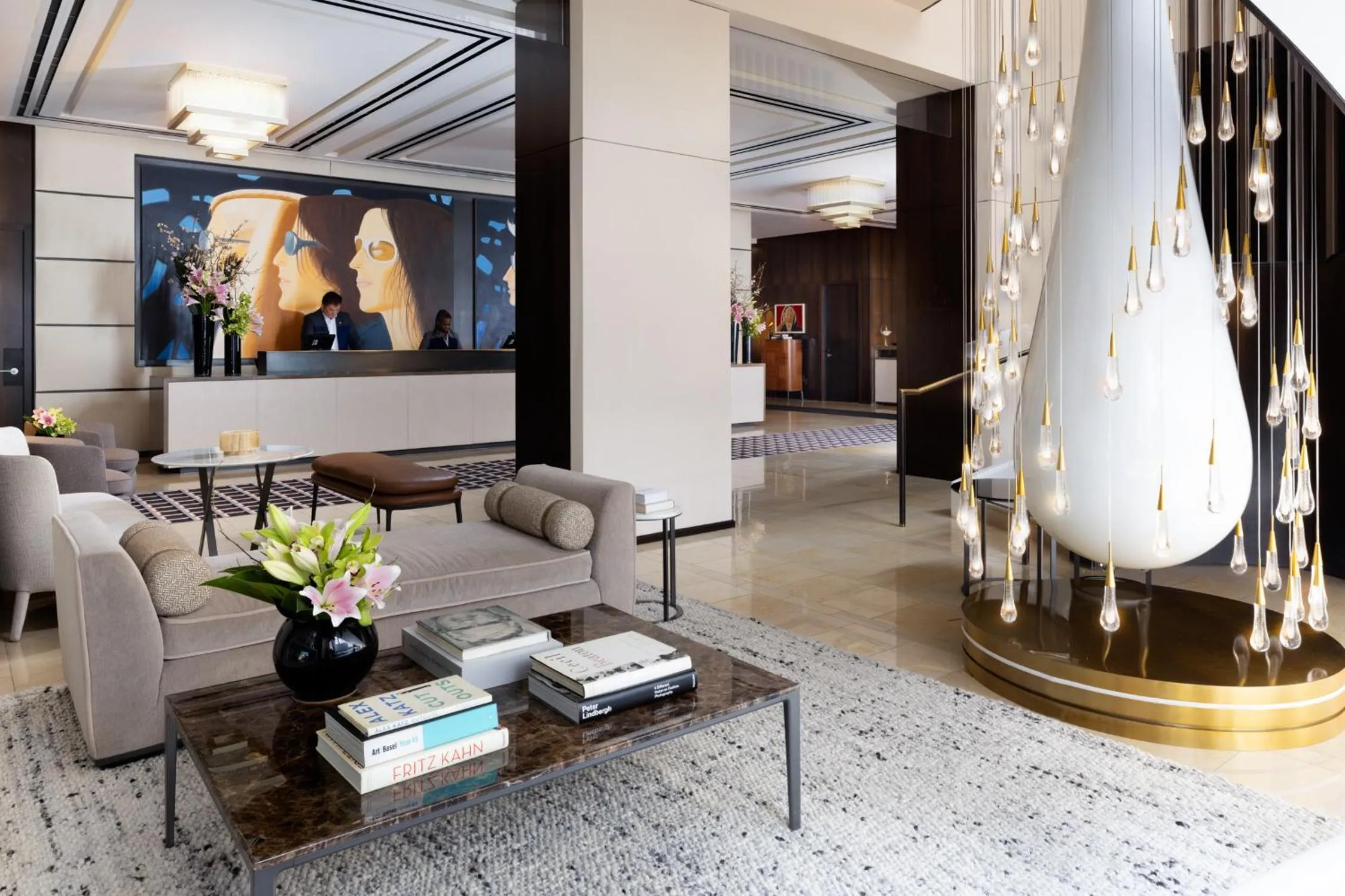 Communal lounge/ TV room in The Langham, New York, Fifth Avenue