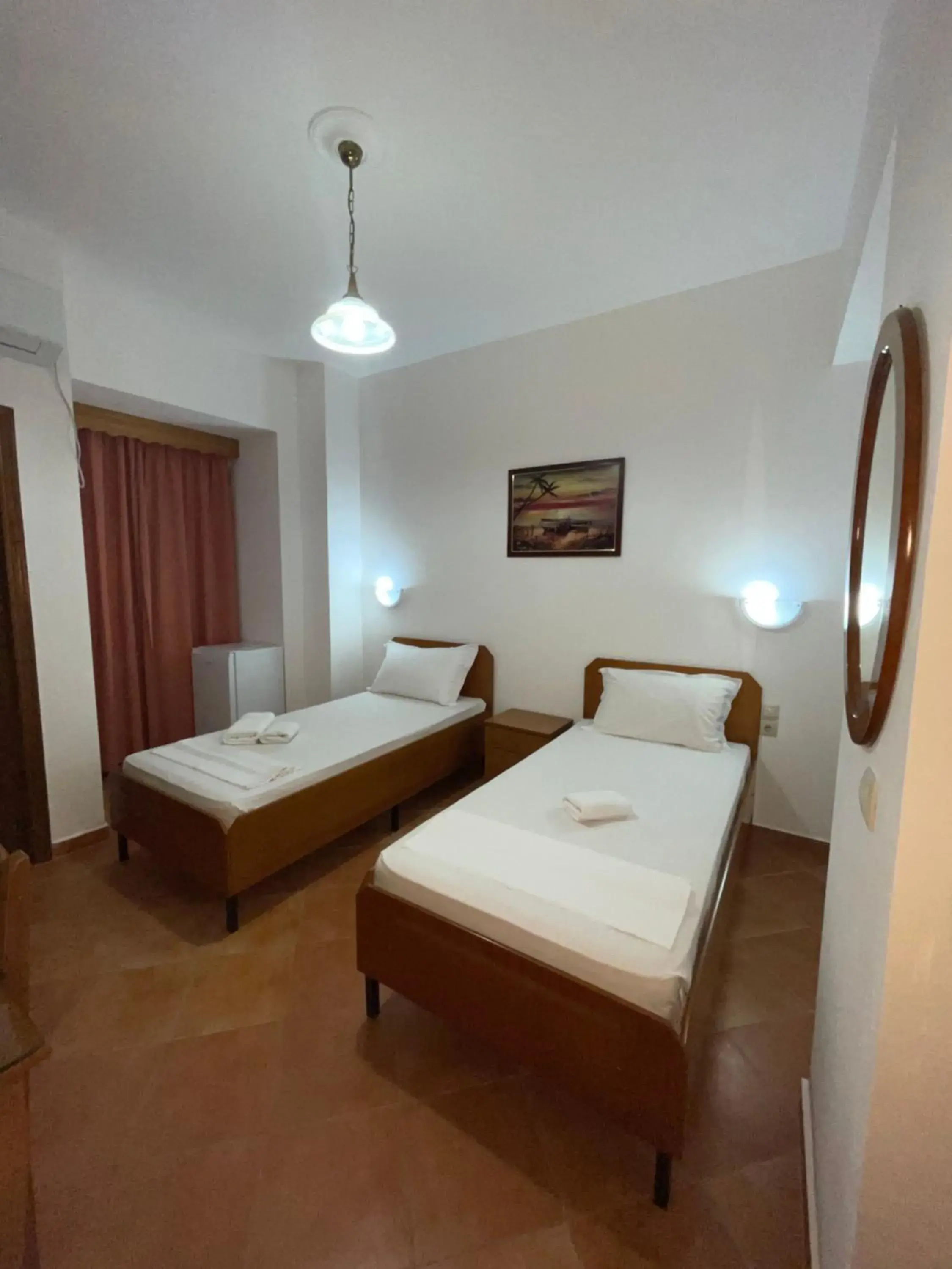 Standard Twin Room in Hotel Rai Standard Twin Room in Hotel Rai