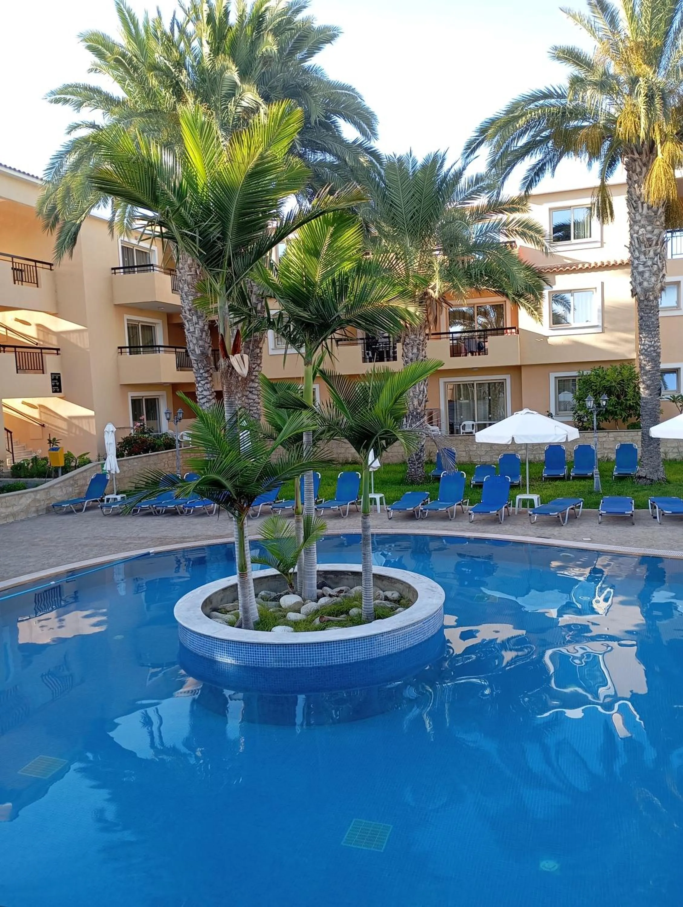 Swimming pool in Pagona Holiday Apartments