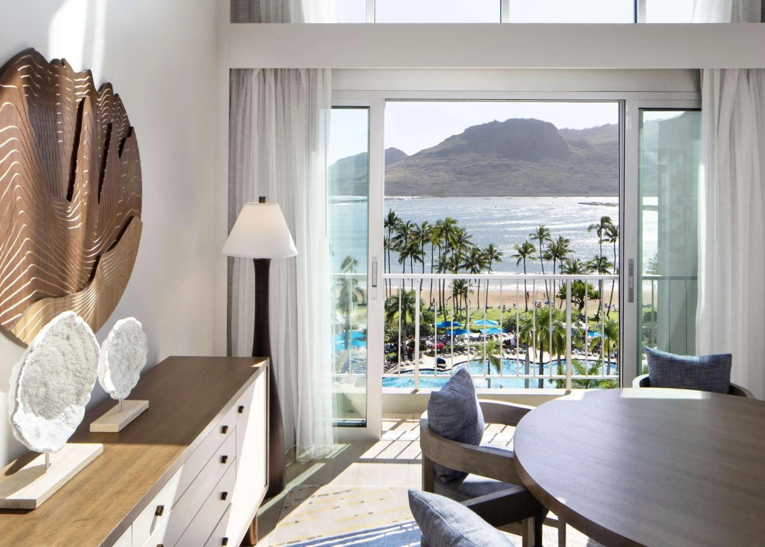 Photo of the whole room in The Royal Sonesta Kauai Resort Lihue