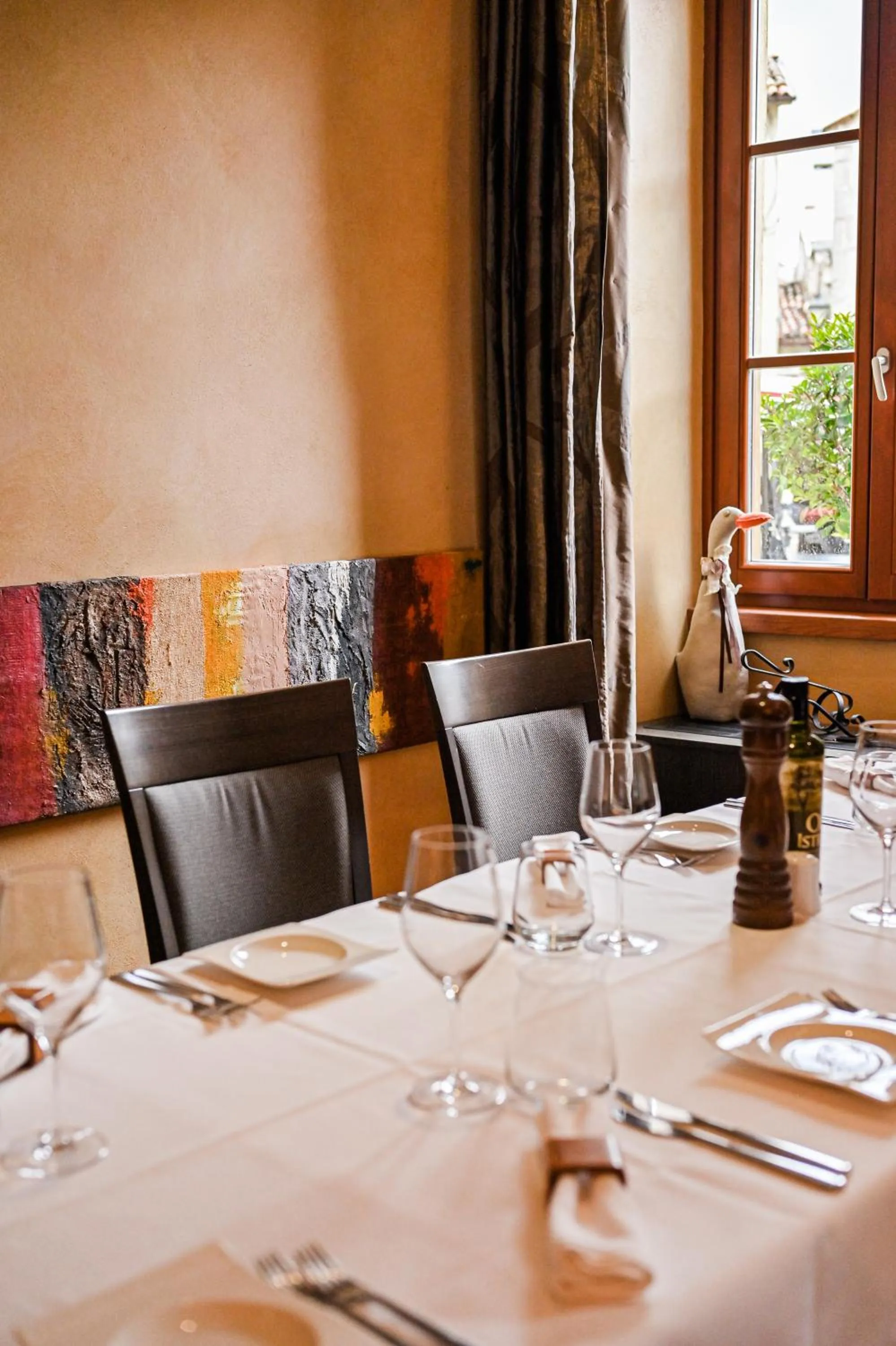 Restaurant/places to eat in Heritage Hotel Kukuriku