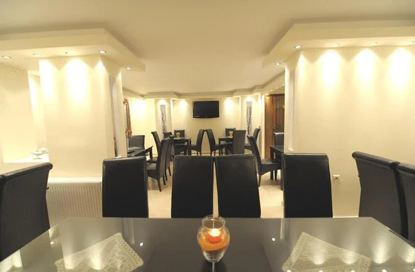 Lounge or bar in Panorama Spa Hotel