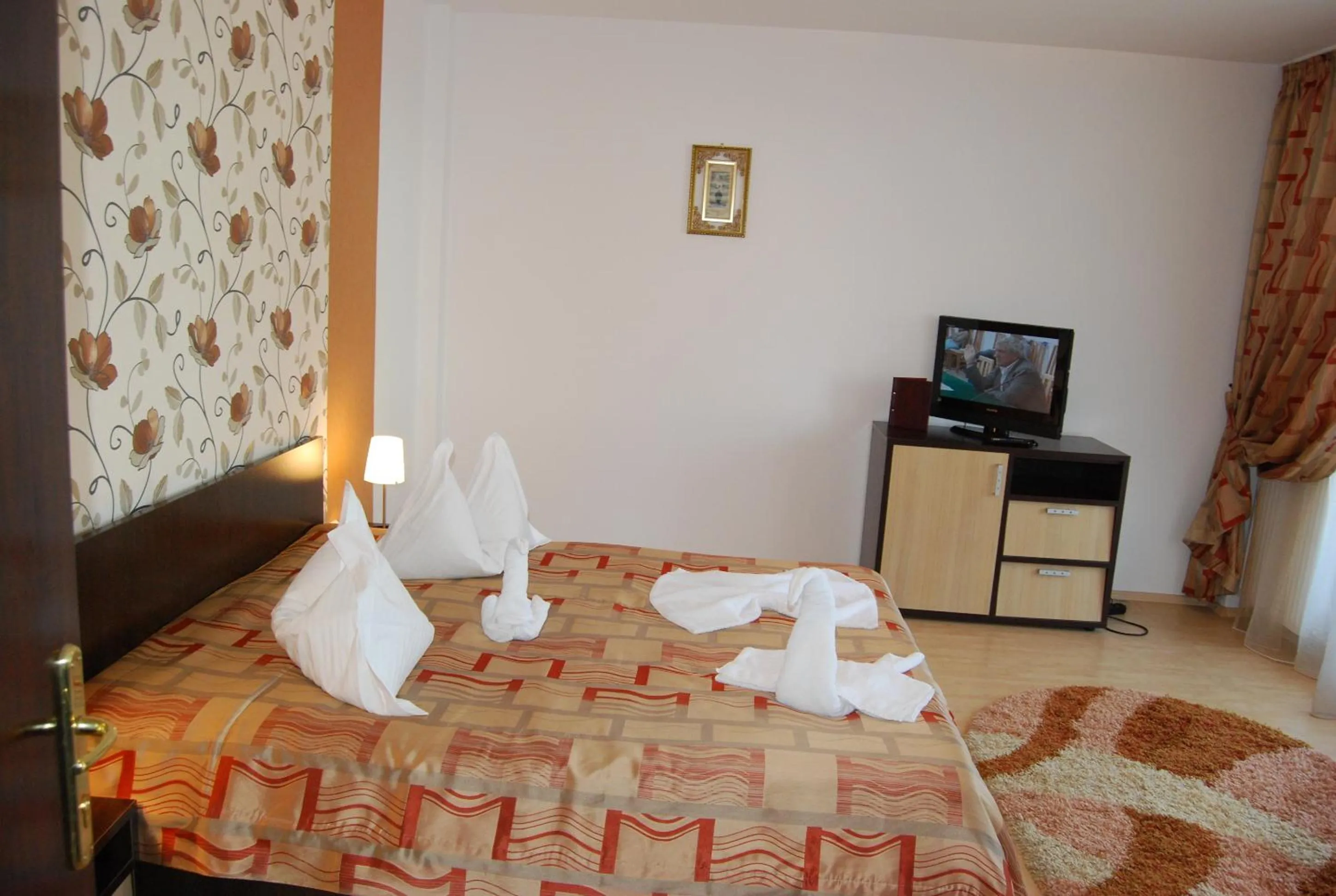 Bed in Hotel boutique Garden Resort by Brancoveanu